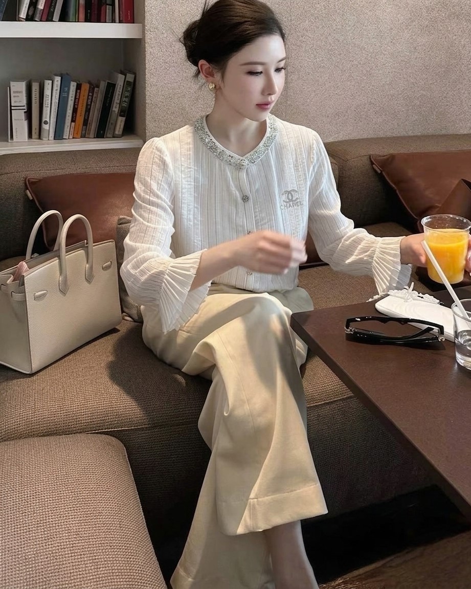 Áo sơ mi chanel tay dài đính đá nữ 2
