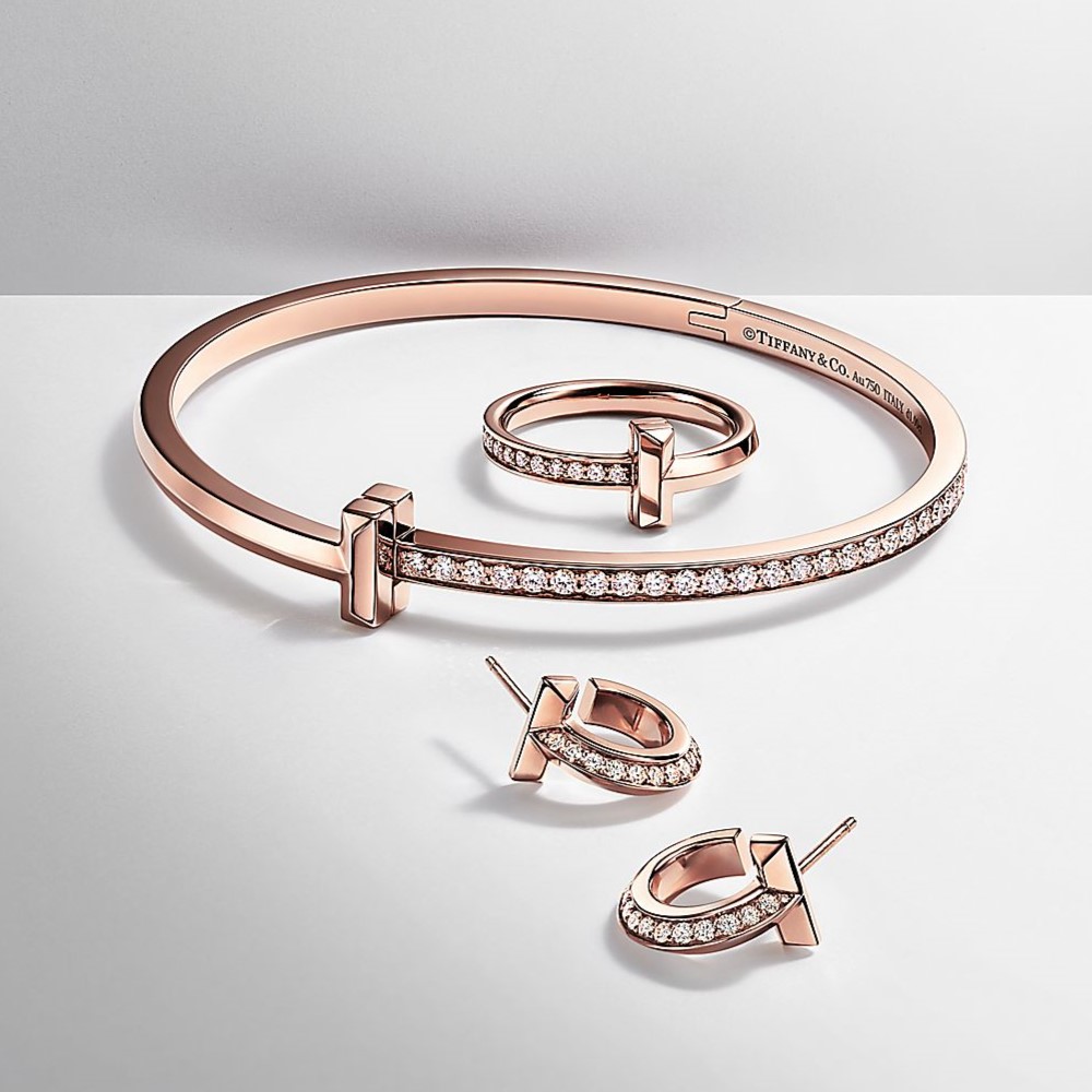 Vòng tay Tiffany T1 Narrow Diamond Hinged Bangle in Rose Gold 9