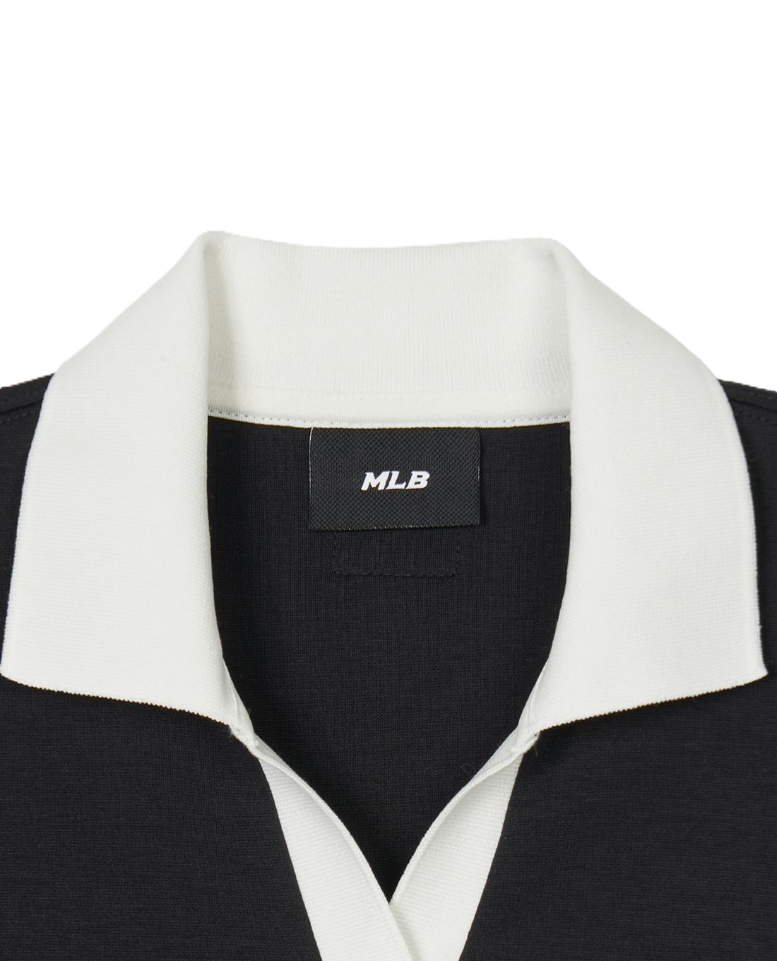Đầm MLB cổ bẻ tay ngắn Varsity Lettering Pique Dress NY New York Yankees Black 3FOPV0143-50BKS 3
