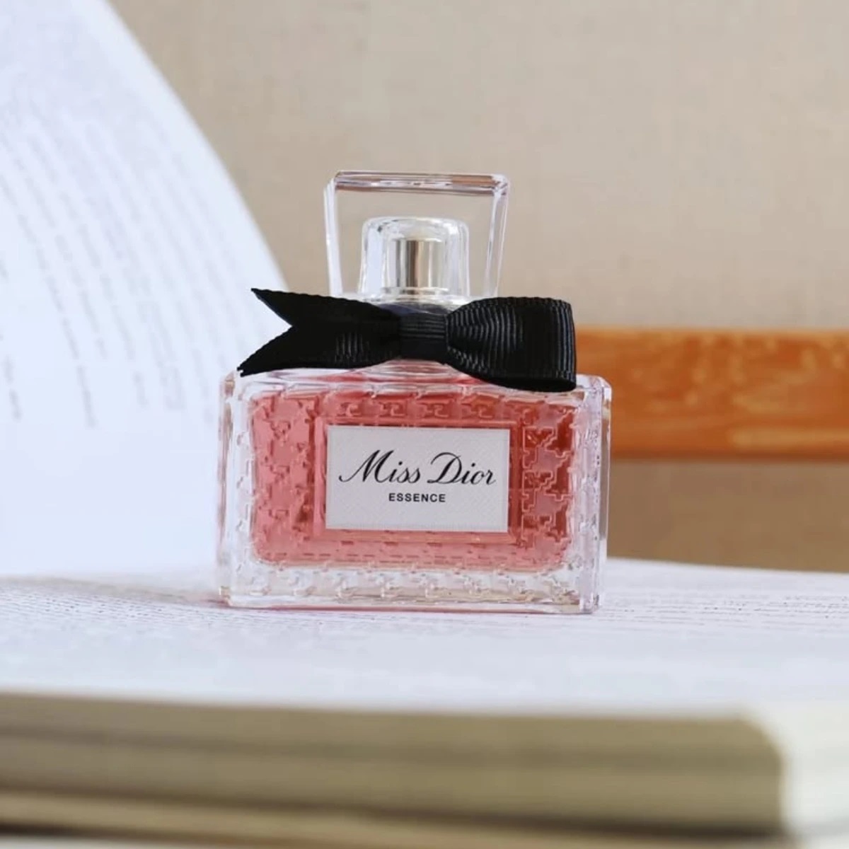 Nước hoa nữ Miss Dior Essence De Parfum 6