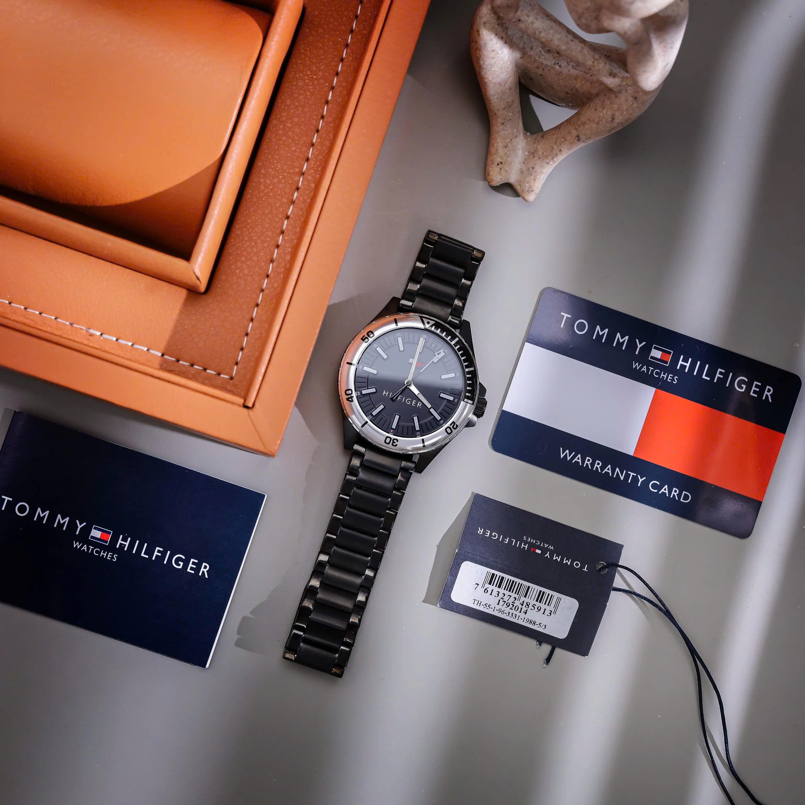 Đồng hồ nam Tommy Hilfiger Logan Mens Black Steel Watch 1792014 10