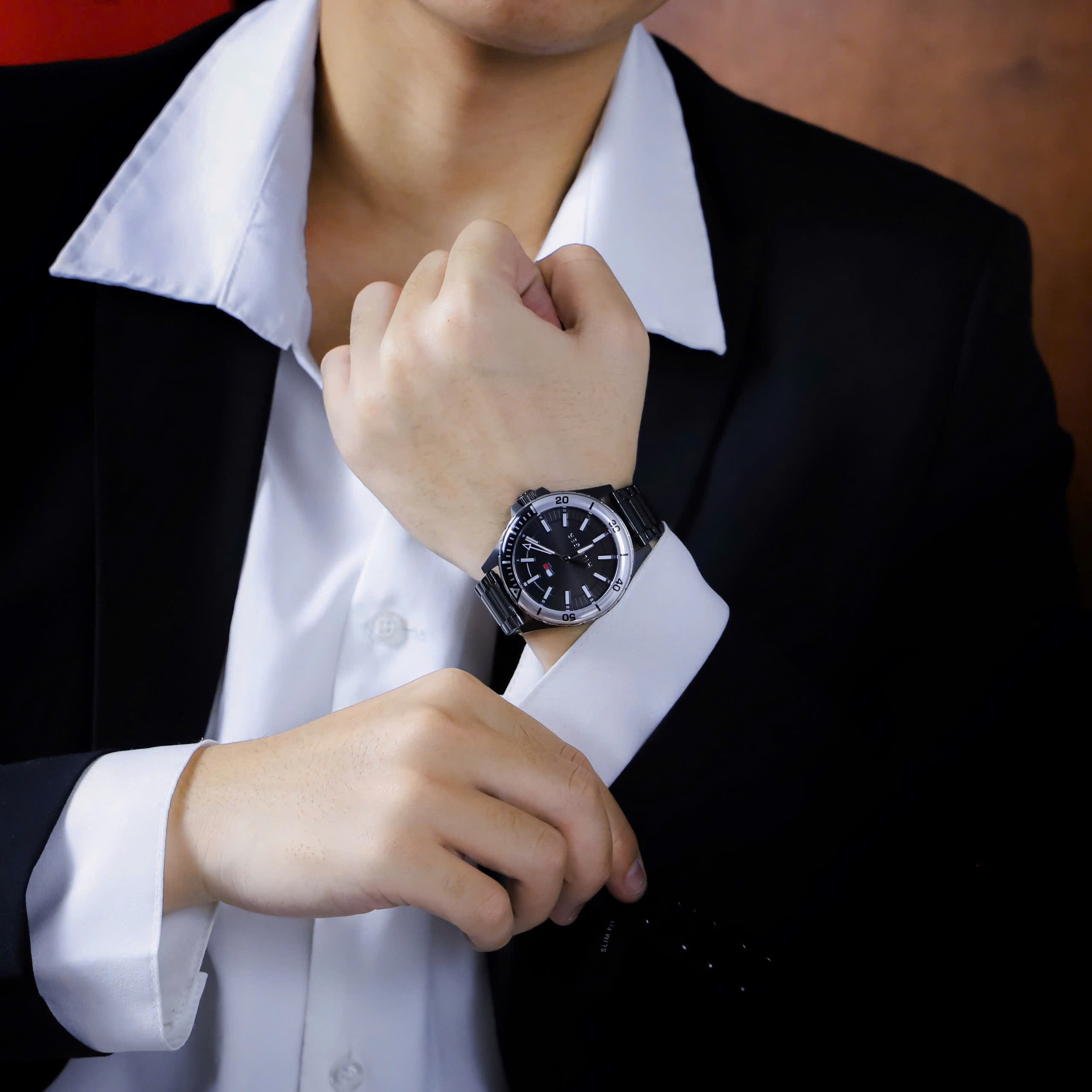 Đồng hồ nam Tommy Hilfiger Logan Mens Black Steel Watch 1792014 15