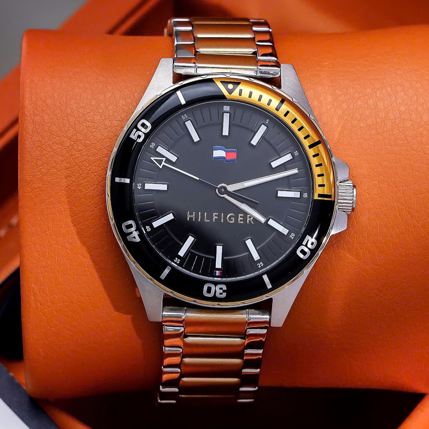 Đồng hồ nam Tommy Hilfiger Logan Two Tone Stainless Steel Bracelet 1792013 5