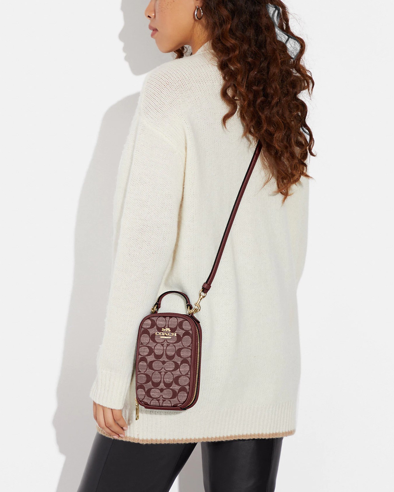 Túi đeo điện thoại Coach Eva Phone Crossbody In Signature Chambray Wine Multi Dark Red CH152 2