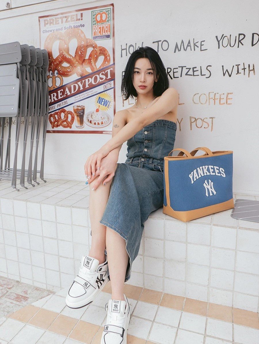 GIÀY THỂ THAO MLB NY CHUNKY LINER MID BASIC NEW YORK YANKEES 3ASXLMB3N-50BKS MÀU TRẮNG 12
