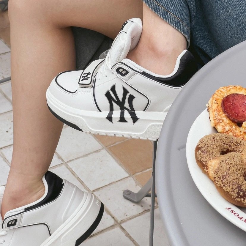 GIÀY THỂ THAO MLB NY CHUNKY LINER MID BASIC NEW YORK YANKEES 3ASXLMB3N-50BKS MÀU TRẮNG 13