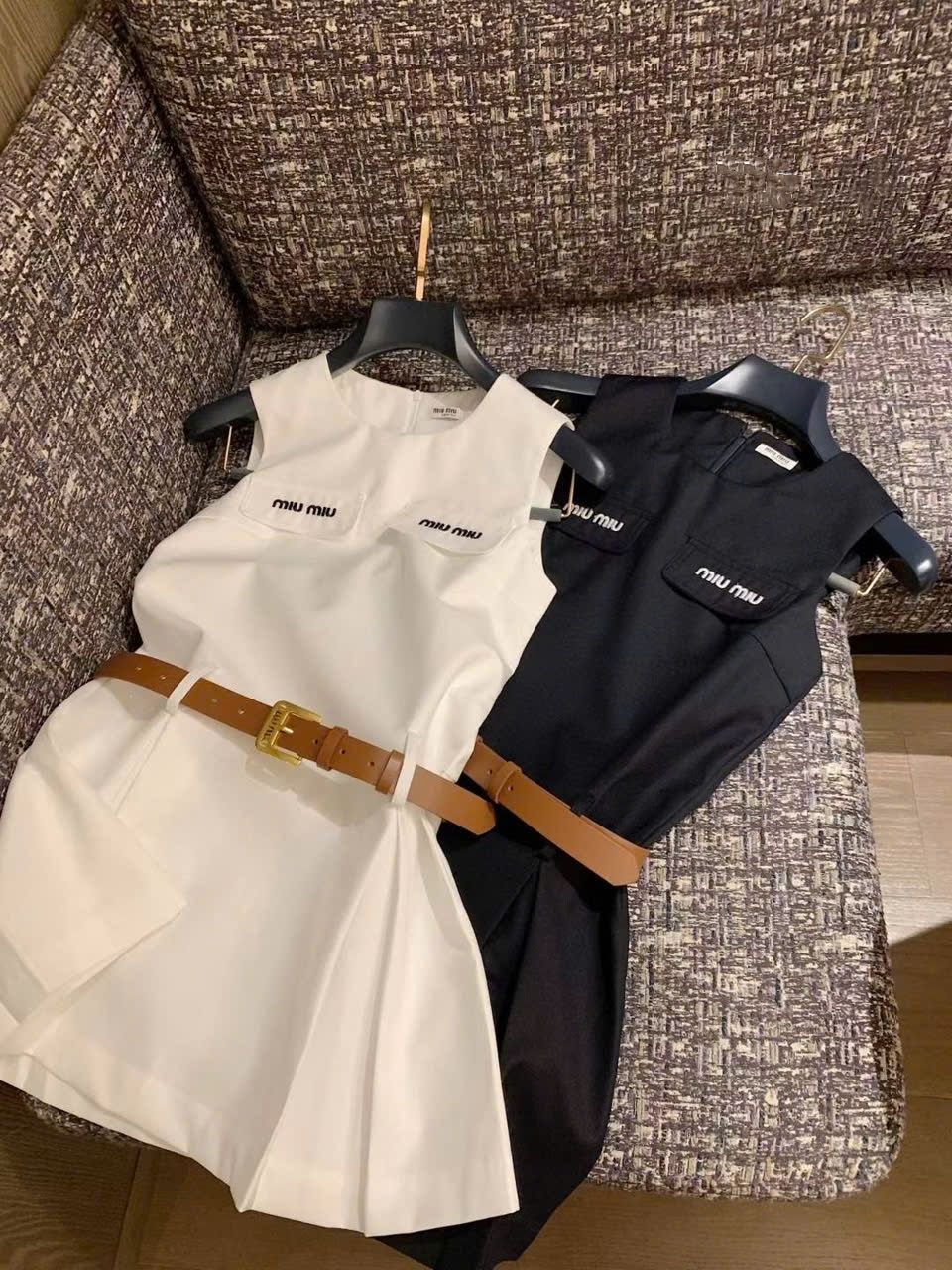 Đầm nữ Miu Miu kèm đai 7