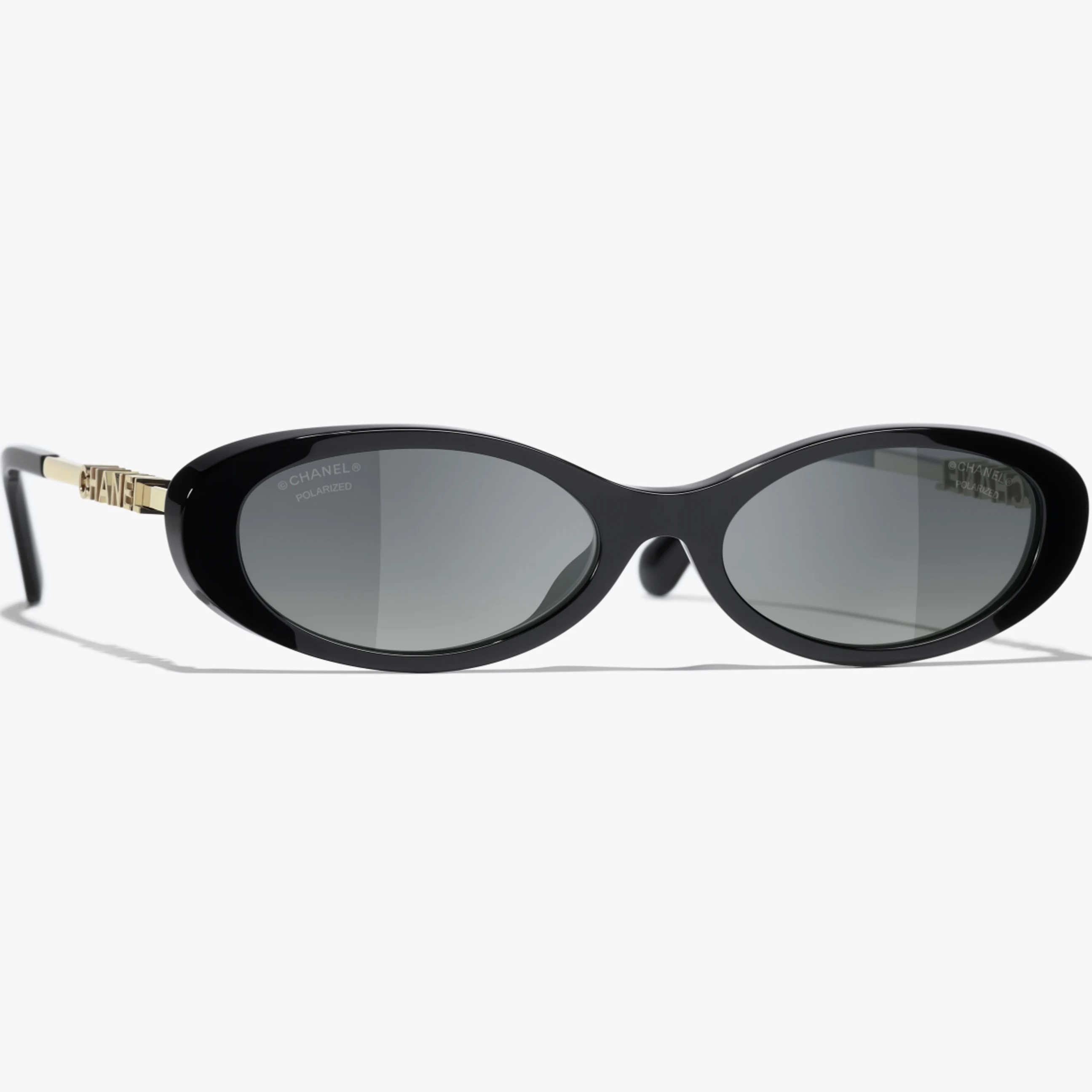 Mắt kính Chanel Oval Sunglasses Black 5565 2