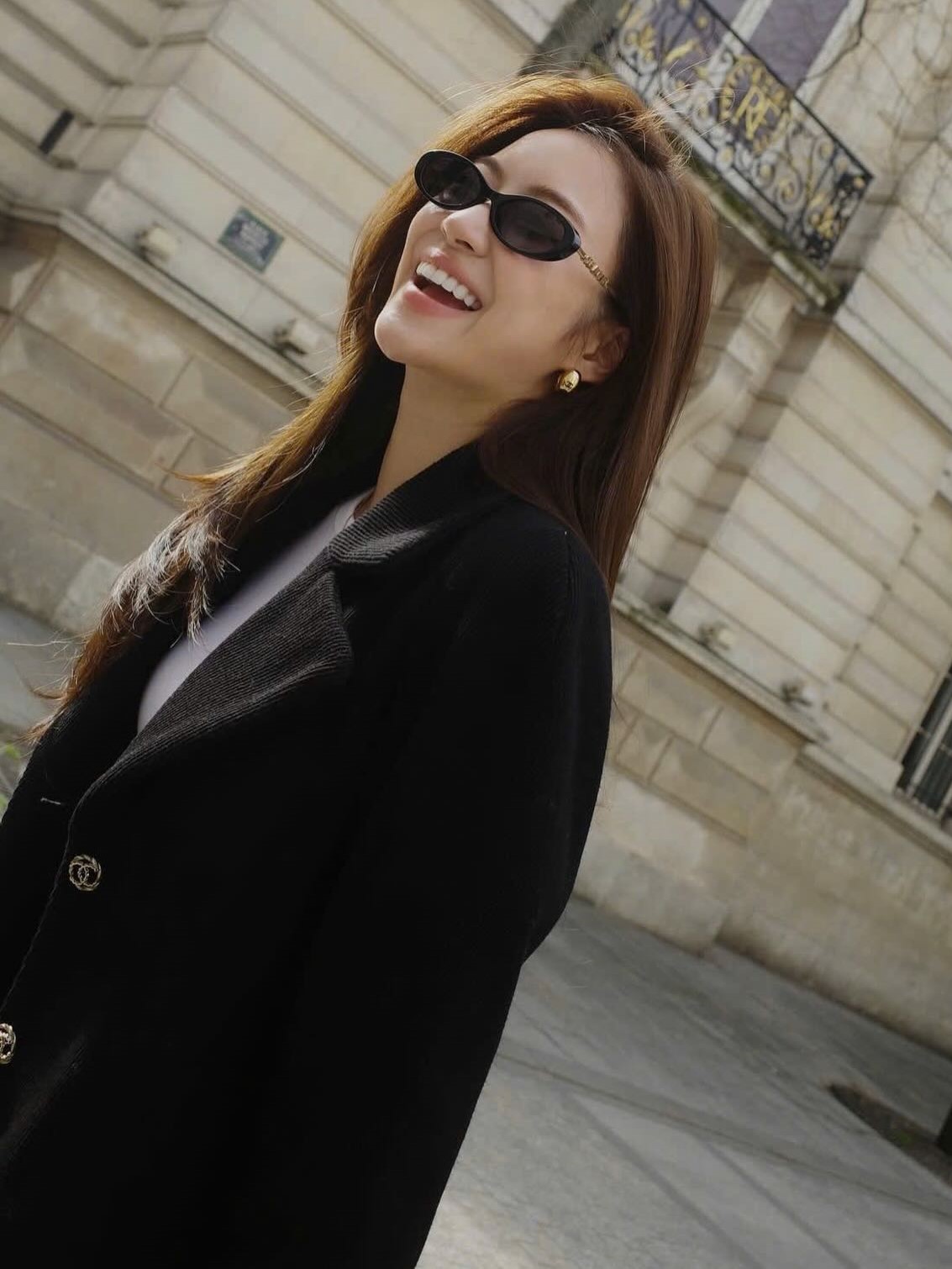 Mắt kính Chanel Oval Sunglasses Black 5565 8