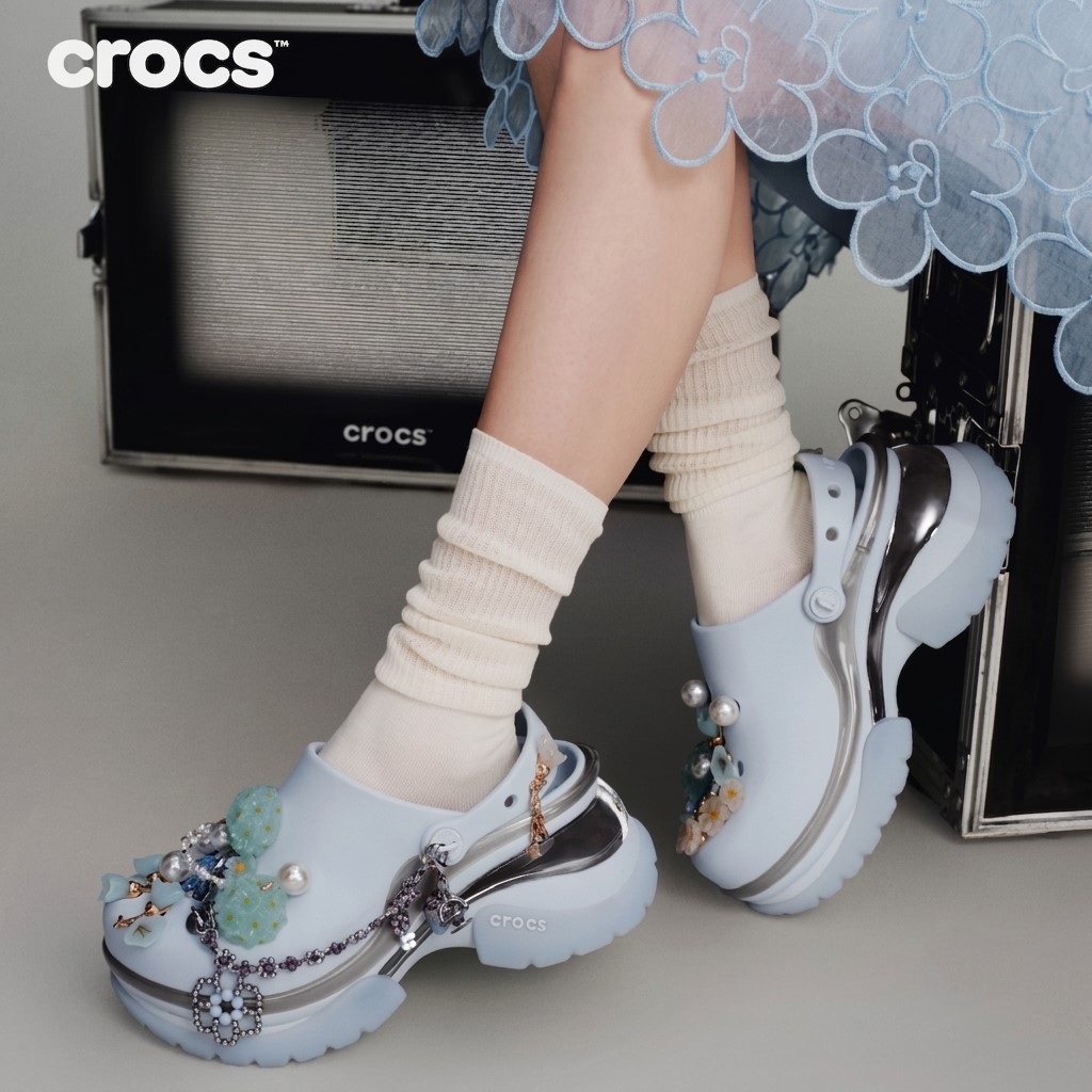 Giày Clog Nữ Crocs Super Bae Cybercutie Vapor Ice 3