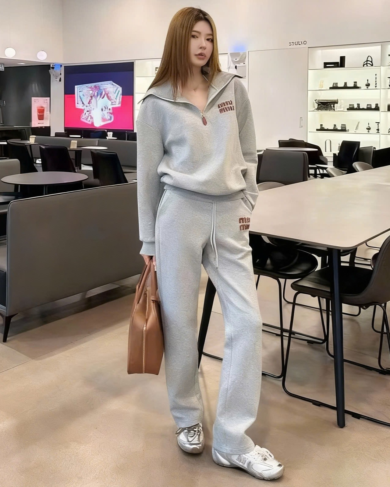 Set nỉ áo quần dài Miu Miu 17