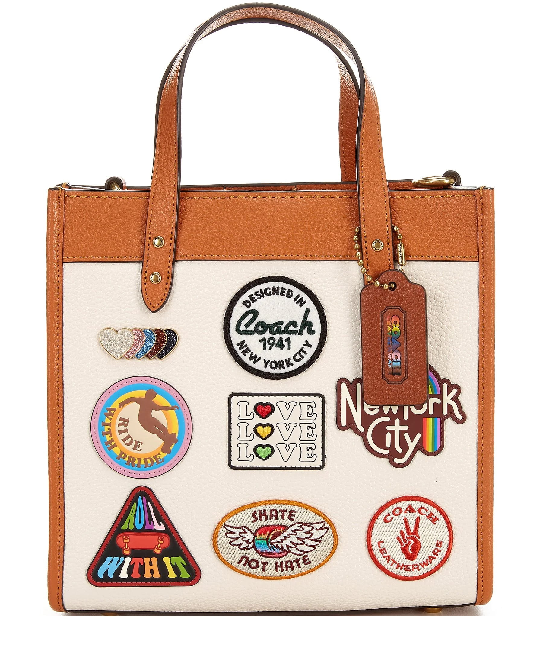 TÚI ĐEO CHÉO DÁNG TOTE COACH FIELD TOTE 22 WITH PATCHES 3