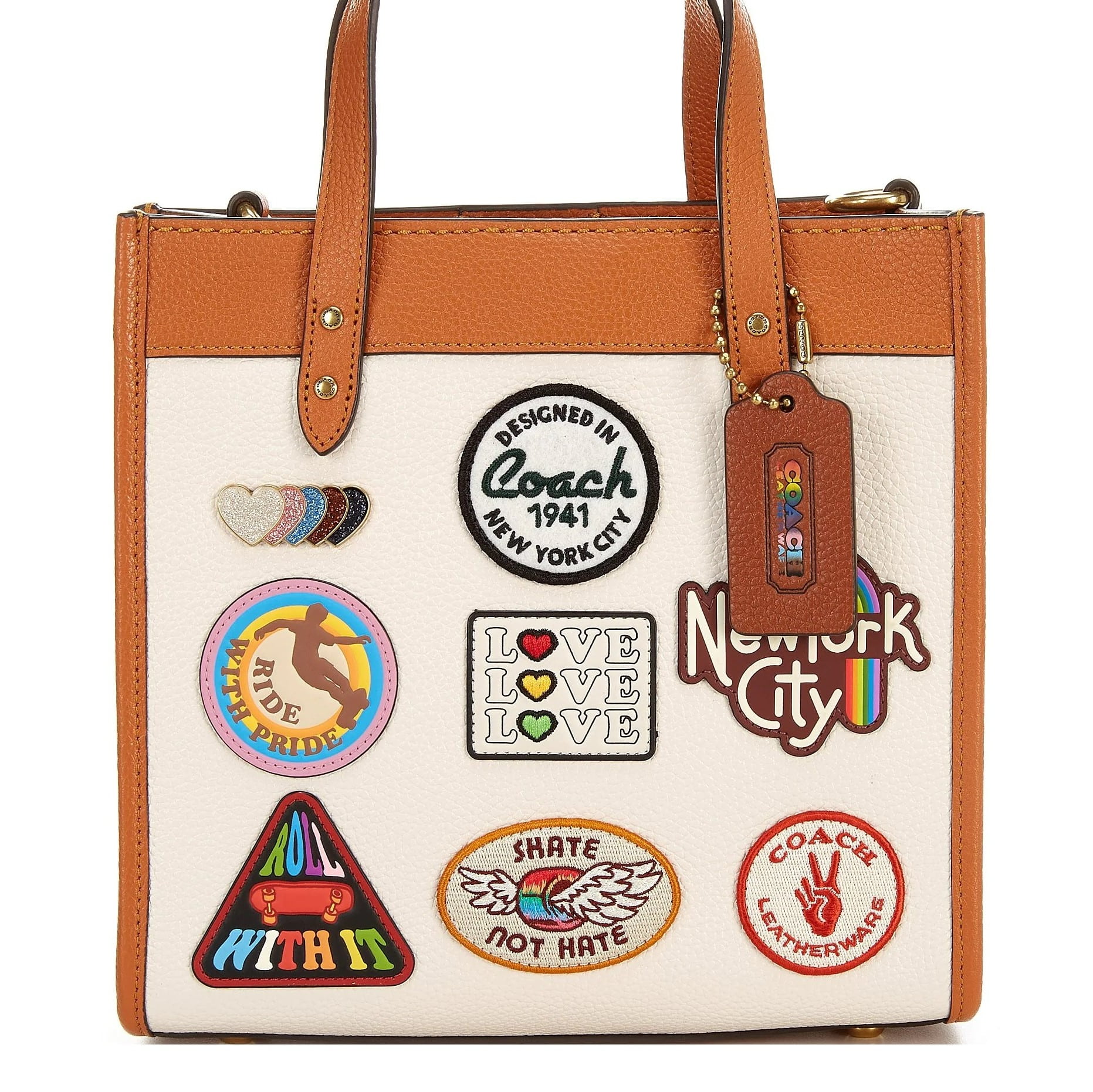 TÚI ĐEO CHÉO DÁNG TOTE COACH FIELD TOTE 22 WITH PATCHES 4