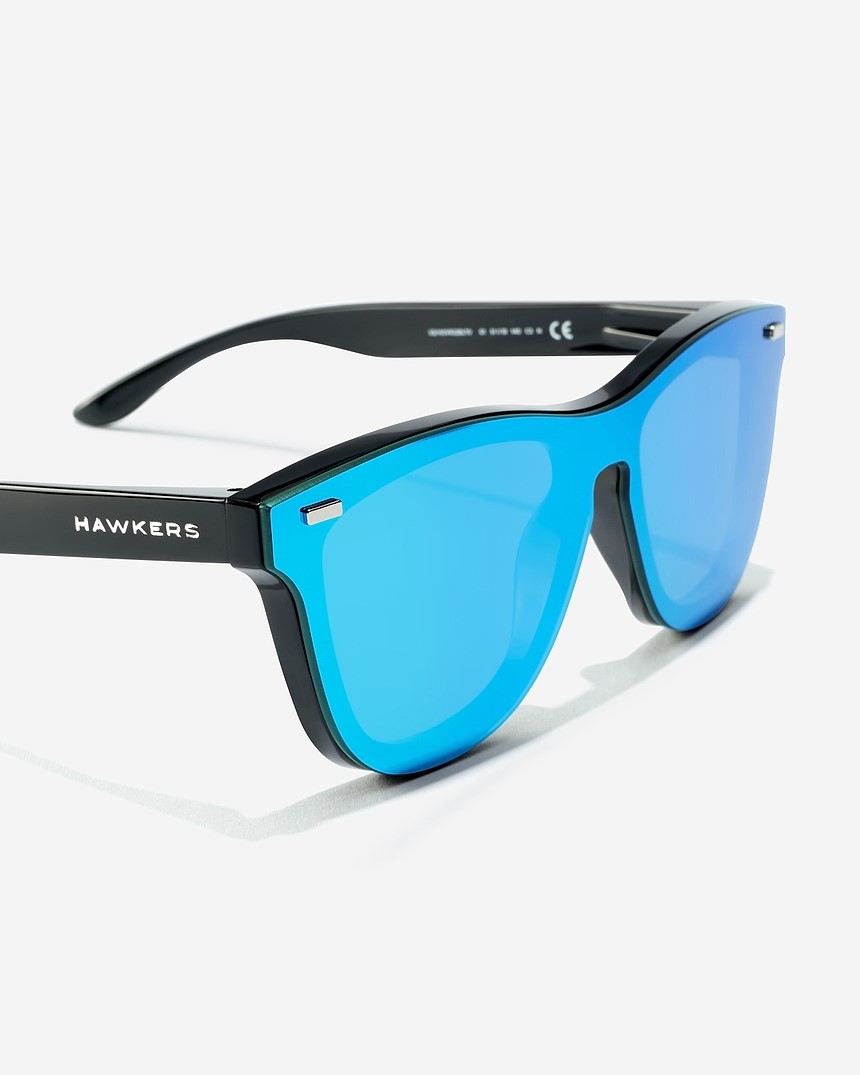 MẮT KÍNH HAWKERS CLEAR BLUE ONE VENM HYBRID SHINY BLACK FRAME AND BLUE SKY MIRRORED MASK LENS 3