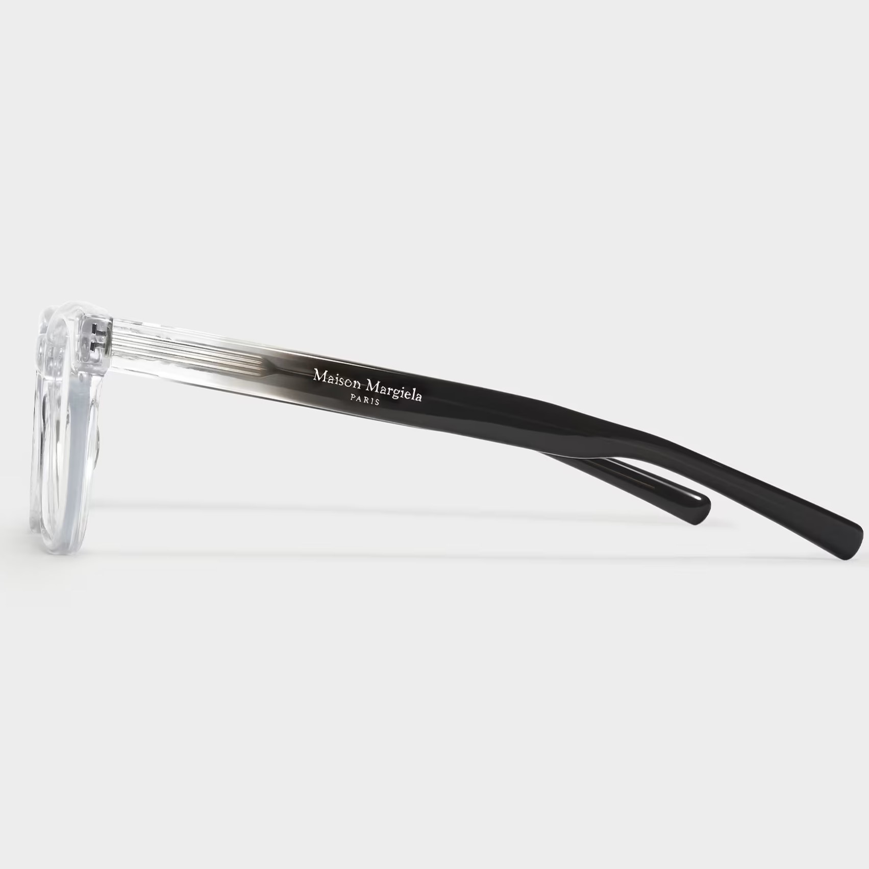 KÍNH MÁT GENTLE MONSTER X MAISON MARGIELA MM010 C1 CLEAR LENSES CLEAR FRAME GRADUATED BLACK TEMPLES 12