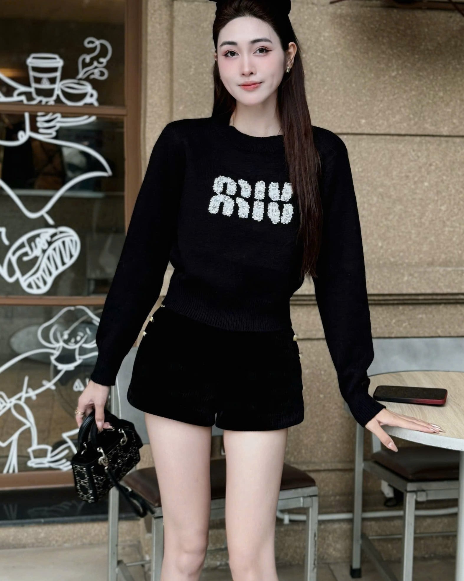 Áo nữ tay dài cổ tròn nhiều màu Miu Miu 1