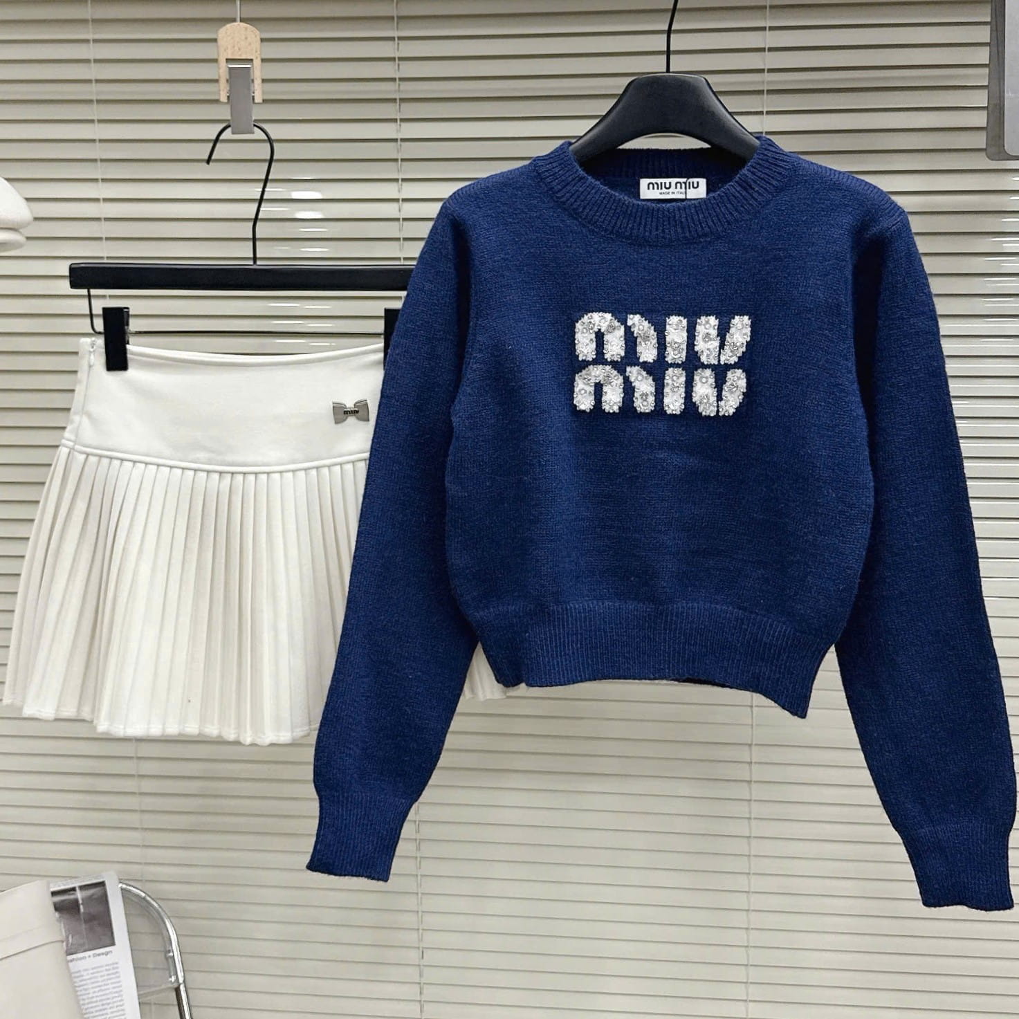 Áo nữ tay dài cổ tròn nhiều màu Miu Miu 14