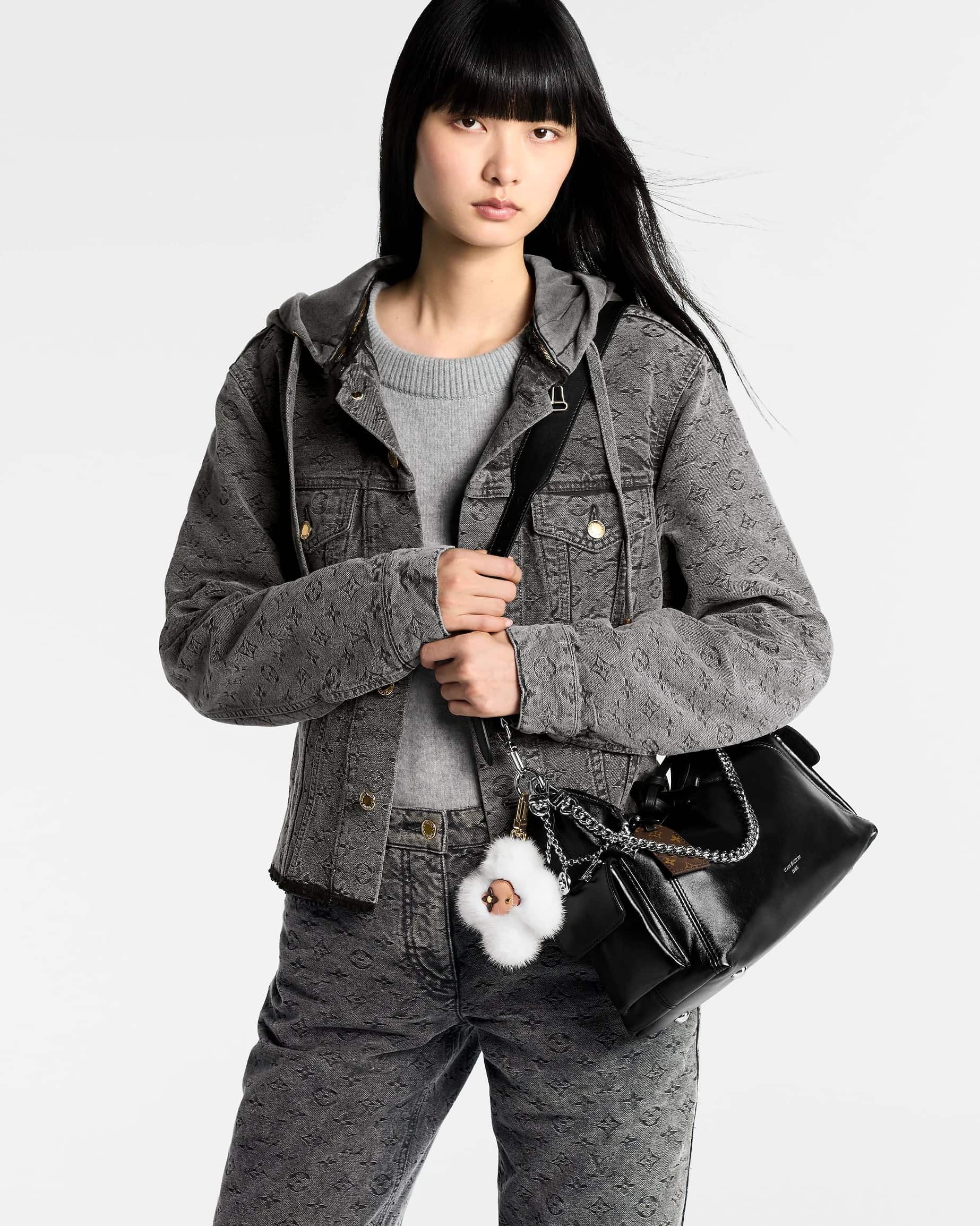 Túi đeo vai nữ Louis Vuitton CarryAll Cargo PM Black M24861 9