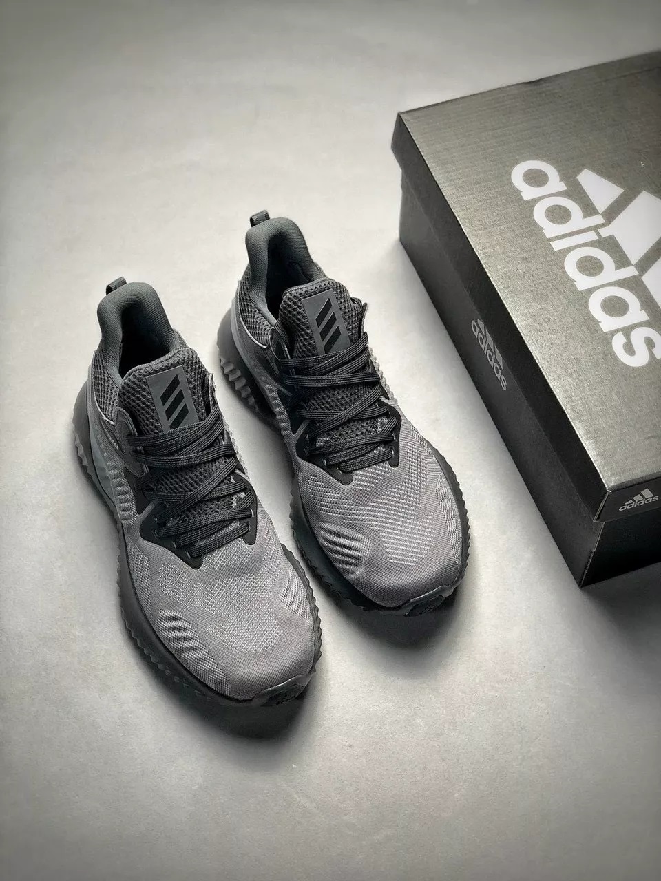 GIÀY THỂ THAO ADIDAS ALPHABOUNCE BEYOND 12