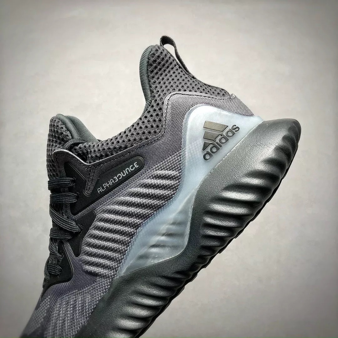 GIÀY THỂ THAO ADIDAS ALPHABOUNCE BEYOND 13