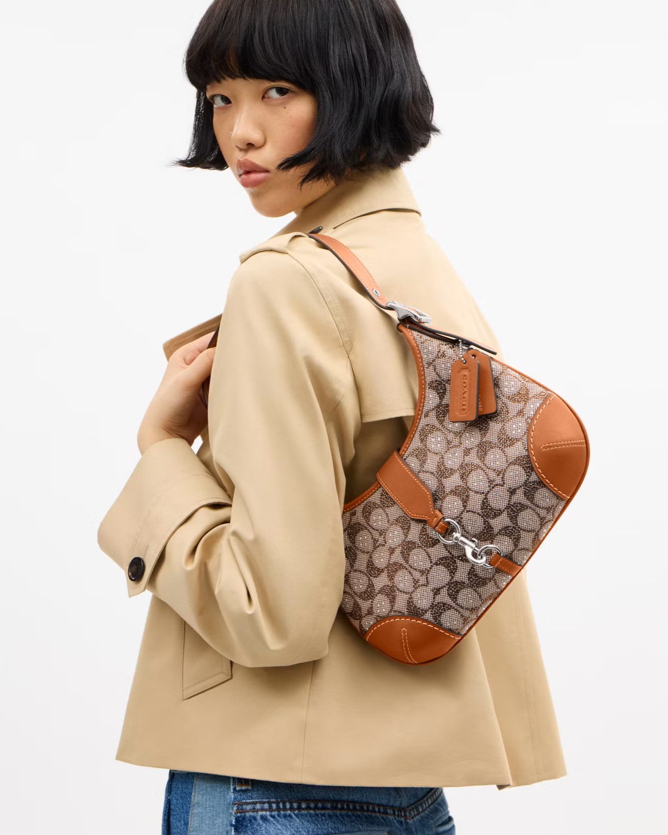 Túi Coach Hamptons Hobo Bag In Crystal Signature jacquard Burnished Amber CW654 9