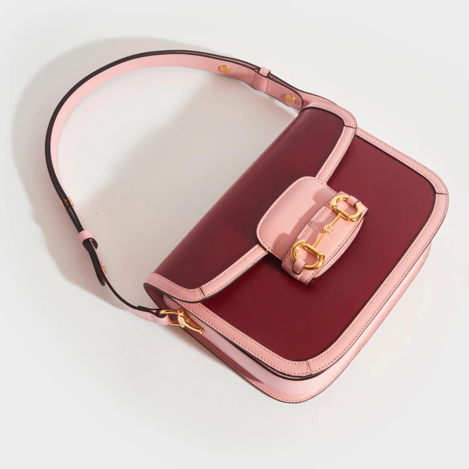 TÚI ĐEO CHÉO NỮ GUCCI 1955 HORSEBIT LEATHER SHOULDER BAG IN RED AND PINK 12