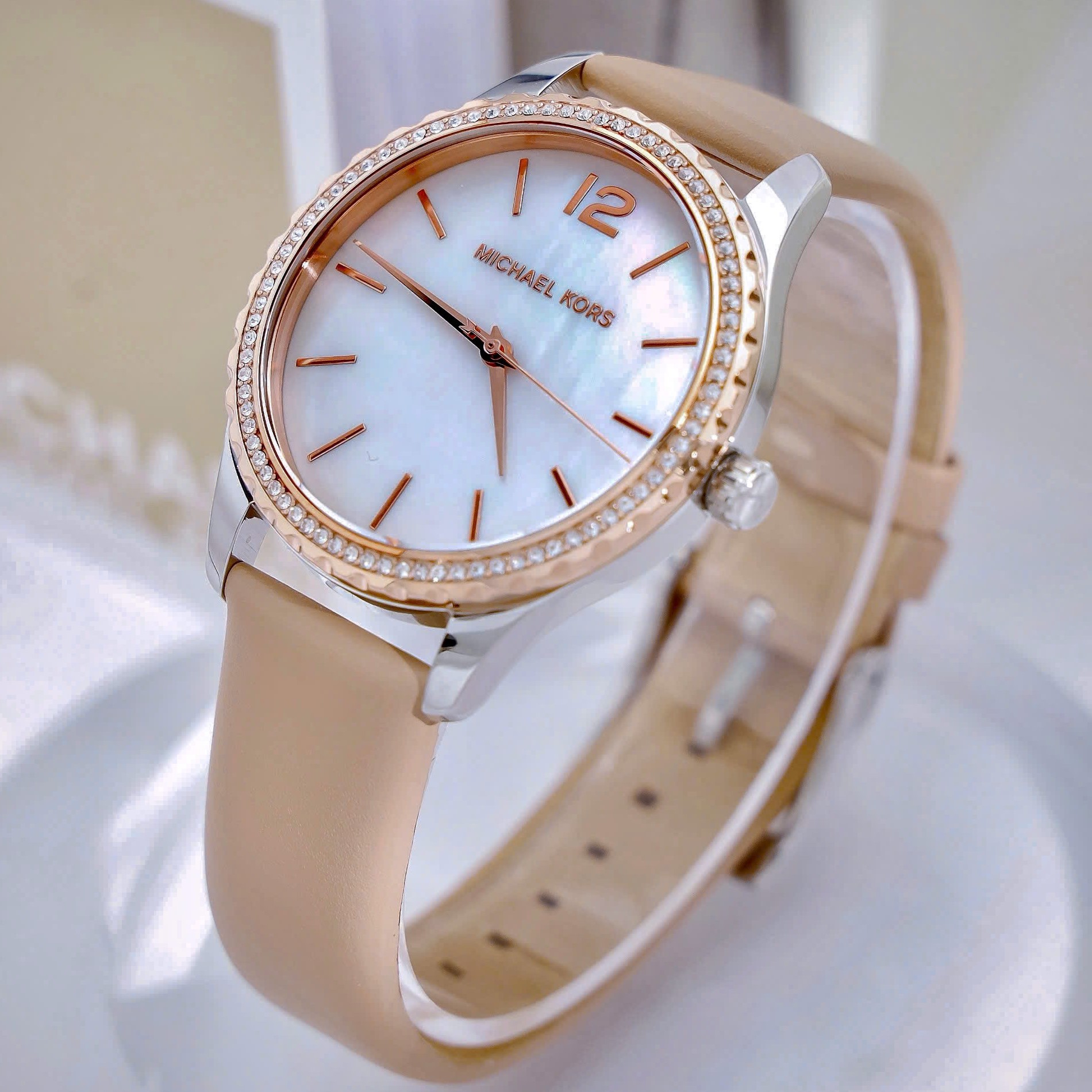 Đồng hồ nữ MK Michael Kors Layton Ladies Watch MK2910 11