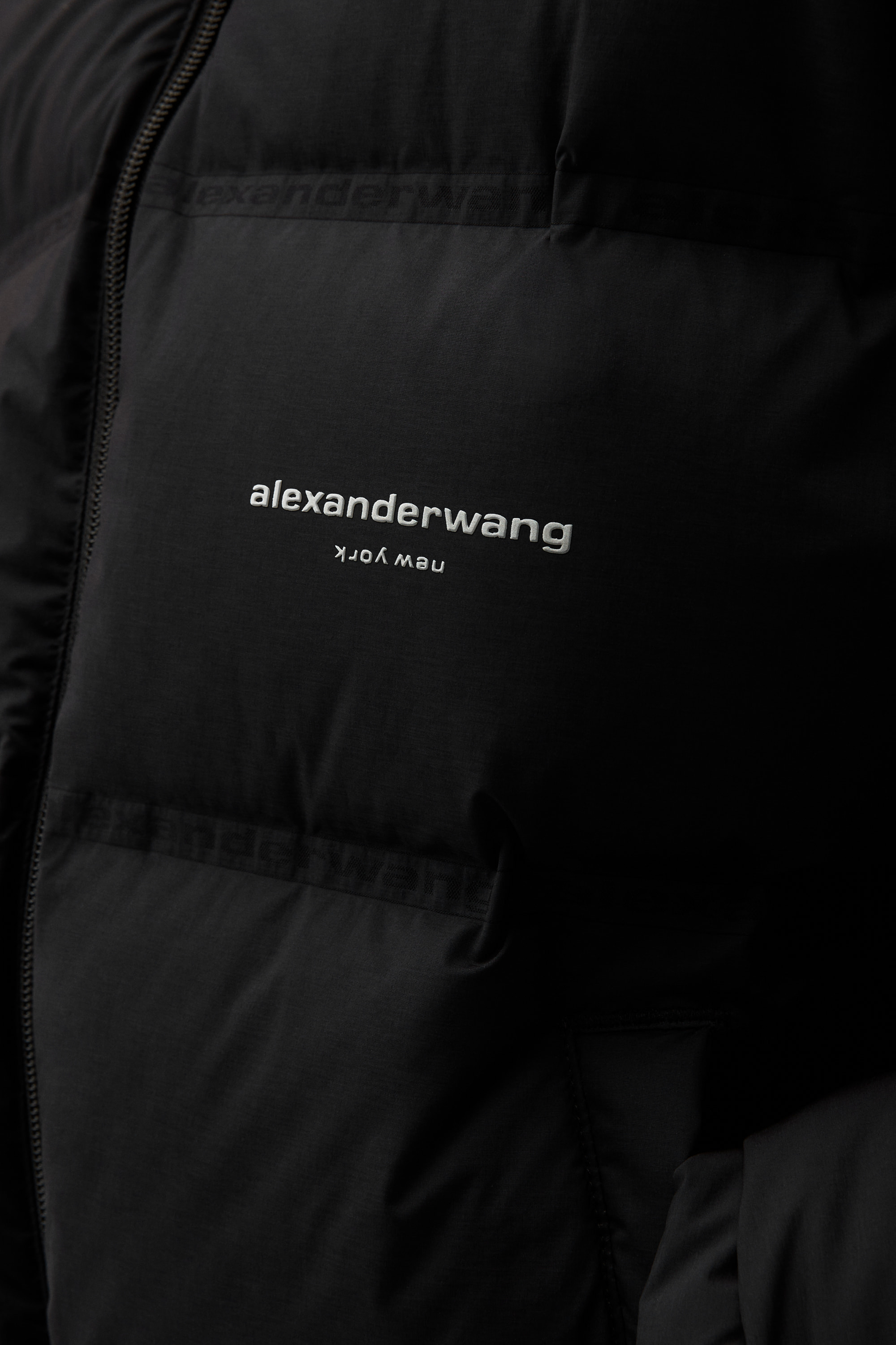 ÁO PHAO ALEXANDER WANG REFLECTIVE LOGO DETAIL CROPPED PUFFER COAT 7