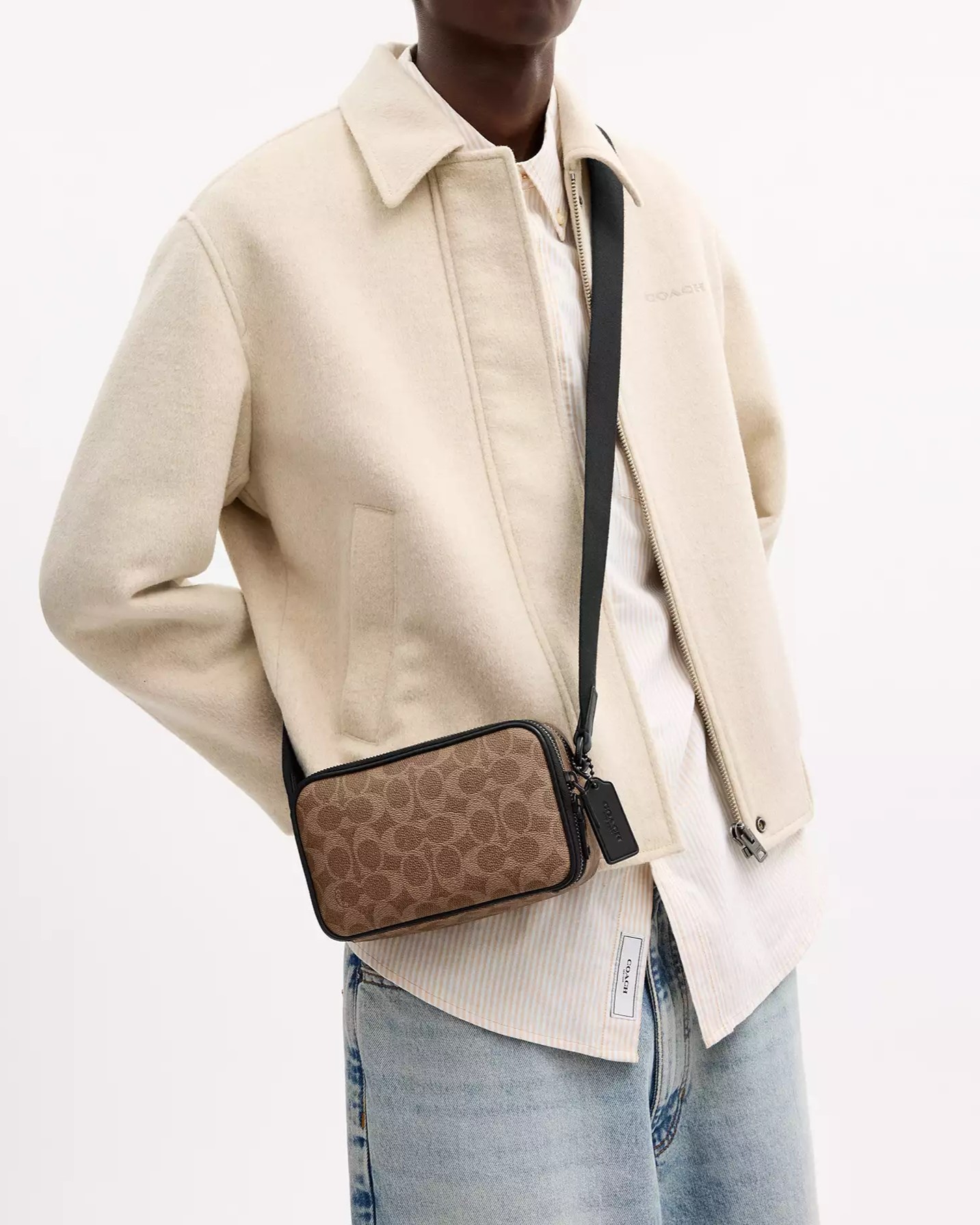 Túi Coach Colton Crossbody Bag 19 In Signature Canvas Tan Black CET55 5