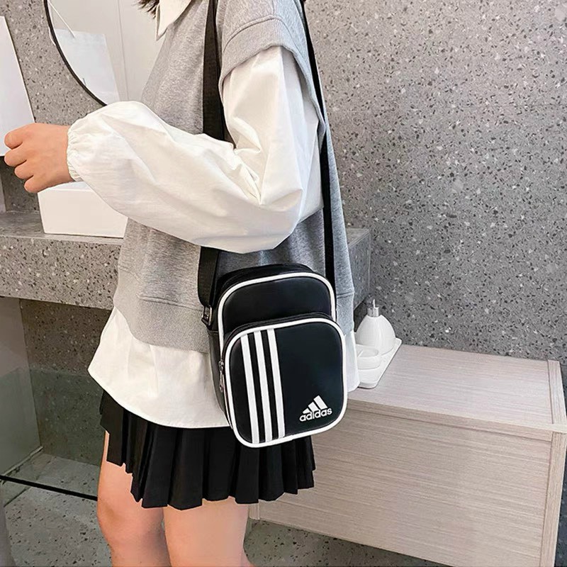 Túi đeo chéo nữ Adidas Vintage Mini Bag Black