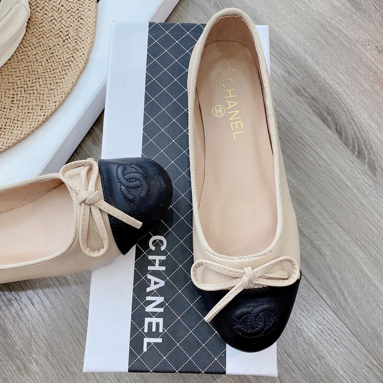 Giày bệt nữ Chanel màu da