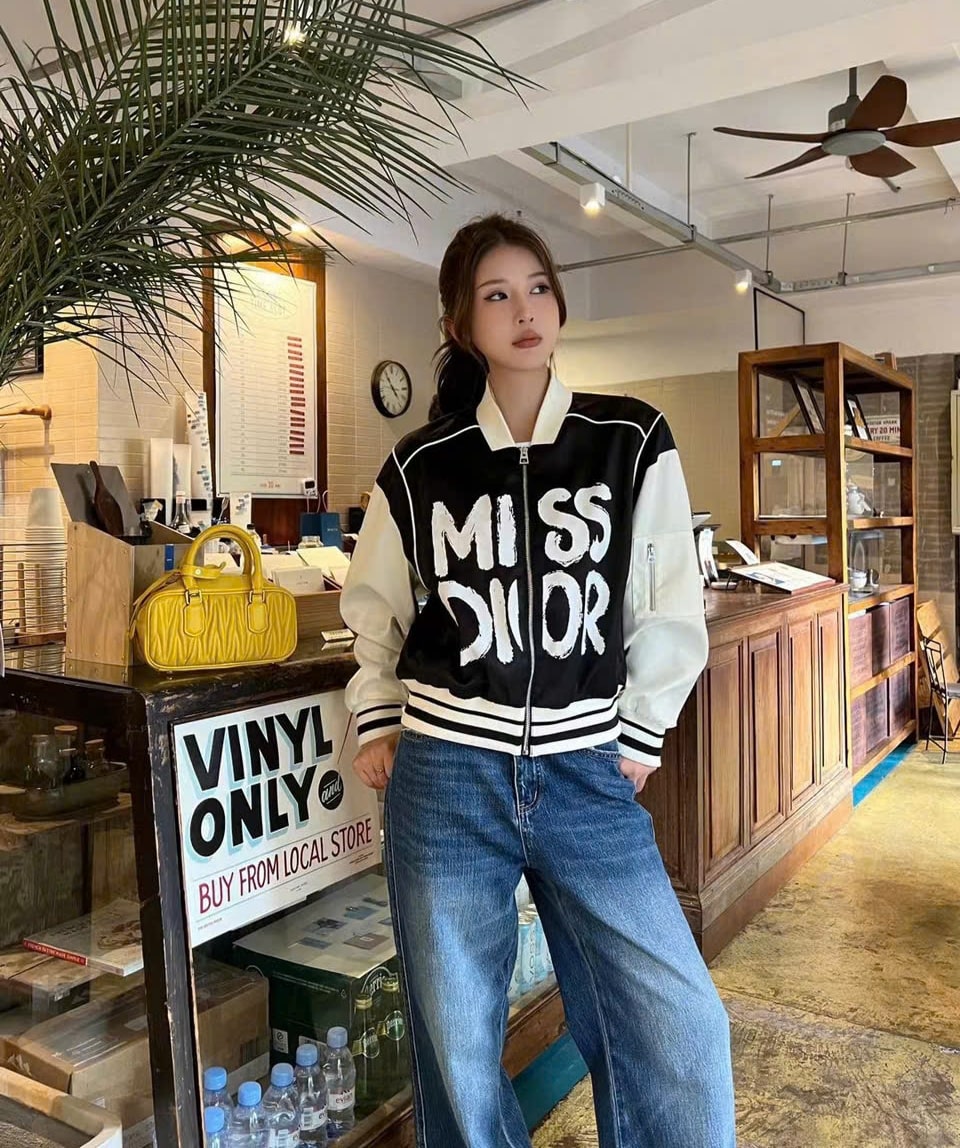Áo khoác nữ Miss Dior 4
