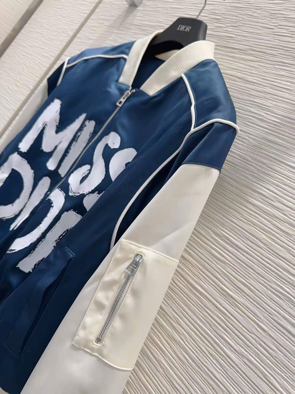 Áo khoác nữ Miss Dior 9