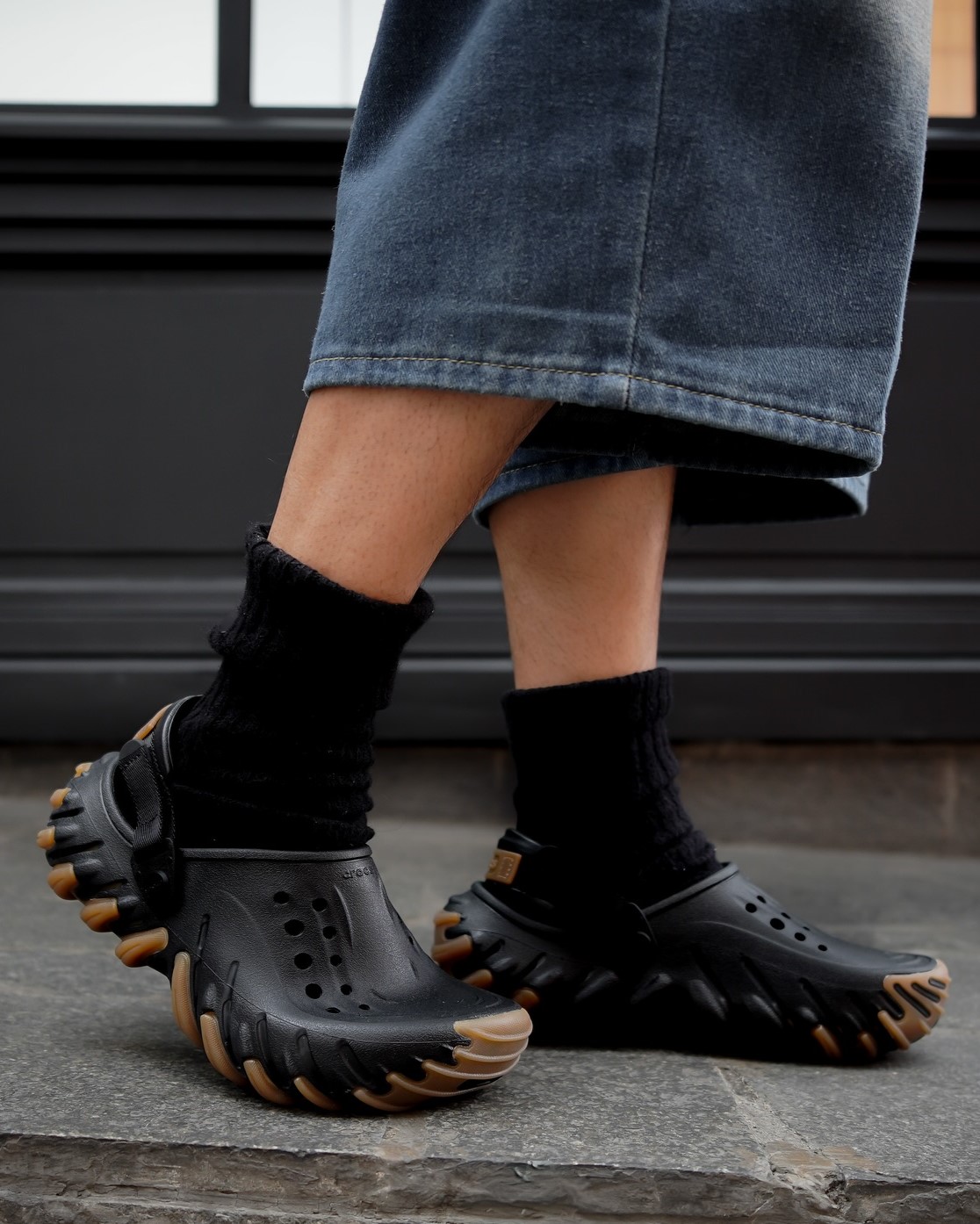 Giày Crocs Unisex Echo Gum RO Clog Black 1