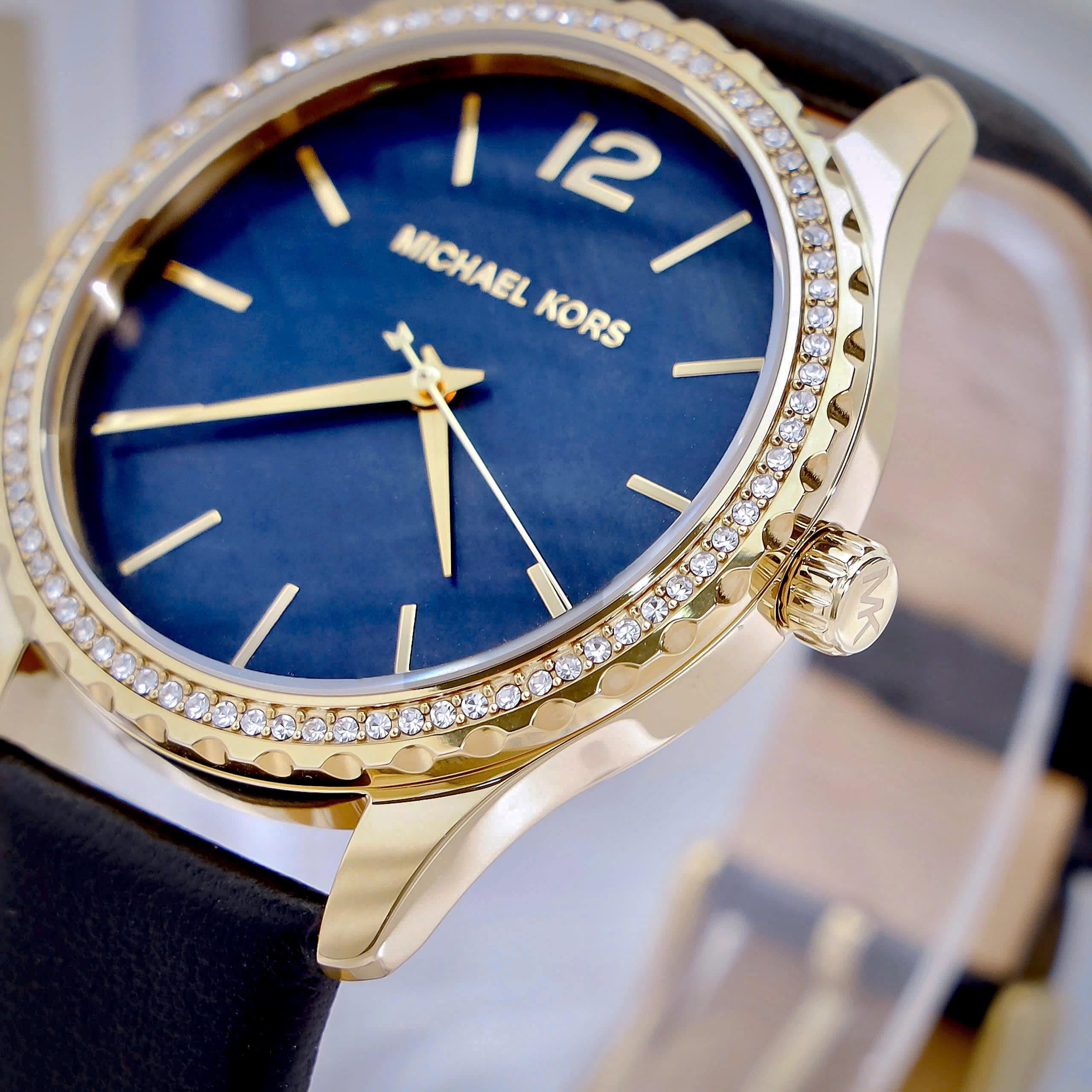 Đồng hồ Michael Kors Layton Three Hand Mother of Pearl Black Dial Watch For Women MK2911 7