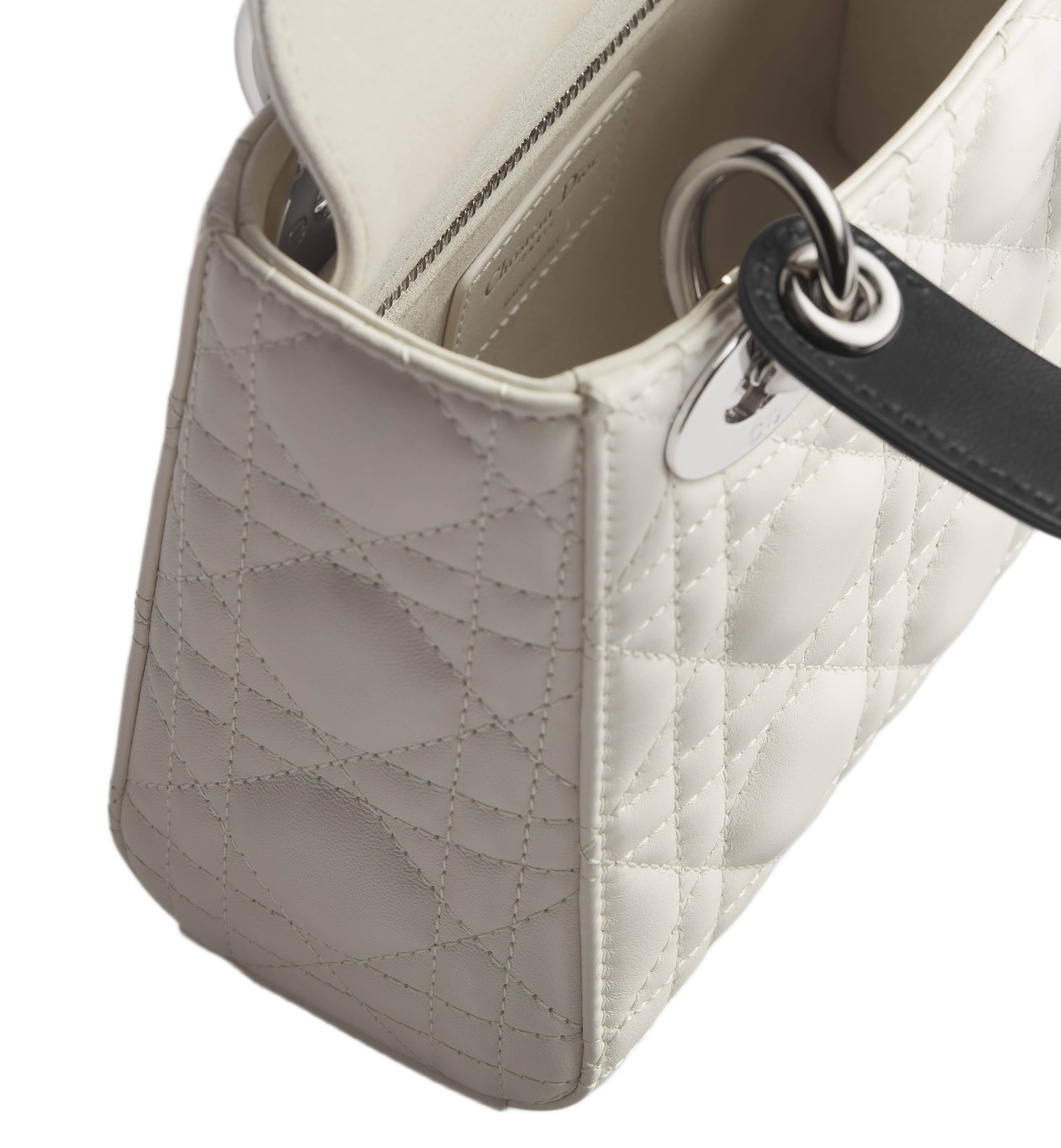 Túi Mini Lady Dior Bag with Chain Latte and Black Cannage Lambskin 2