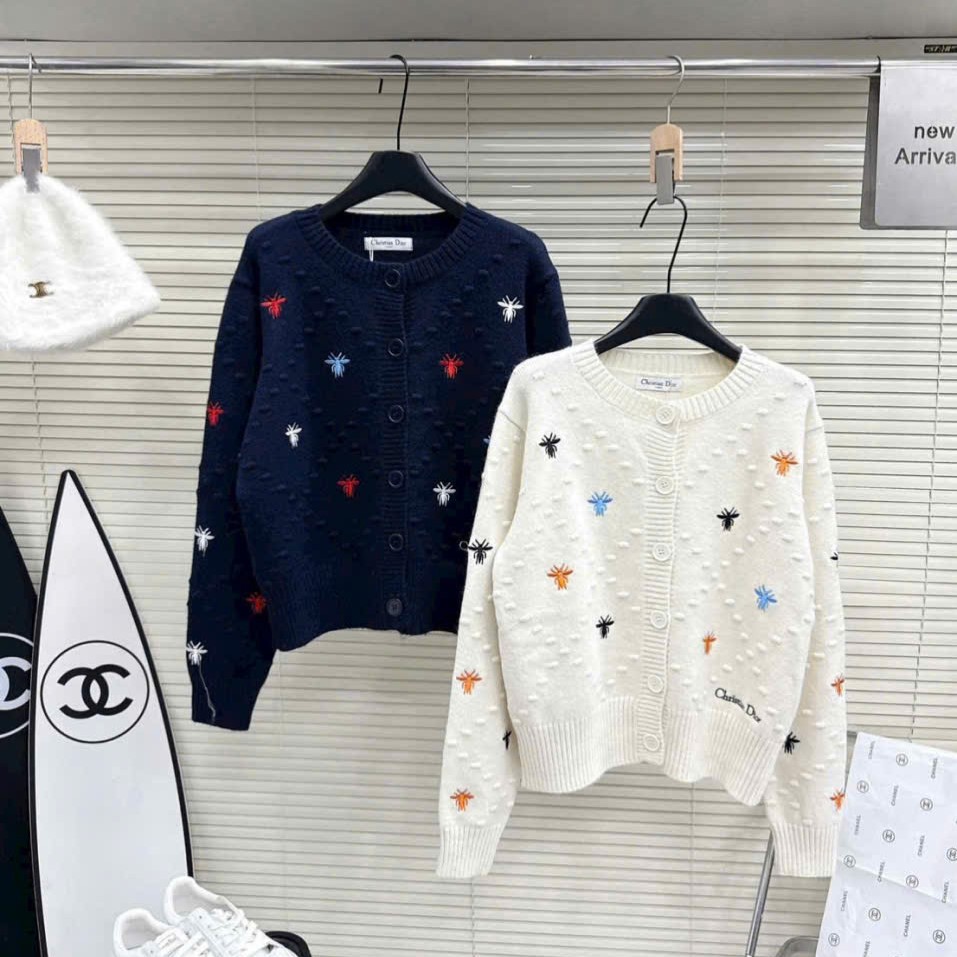 Áo len Dior phom rộng tay dài họa tiết logo hãng 6
