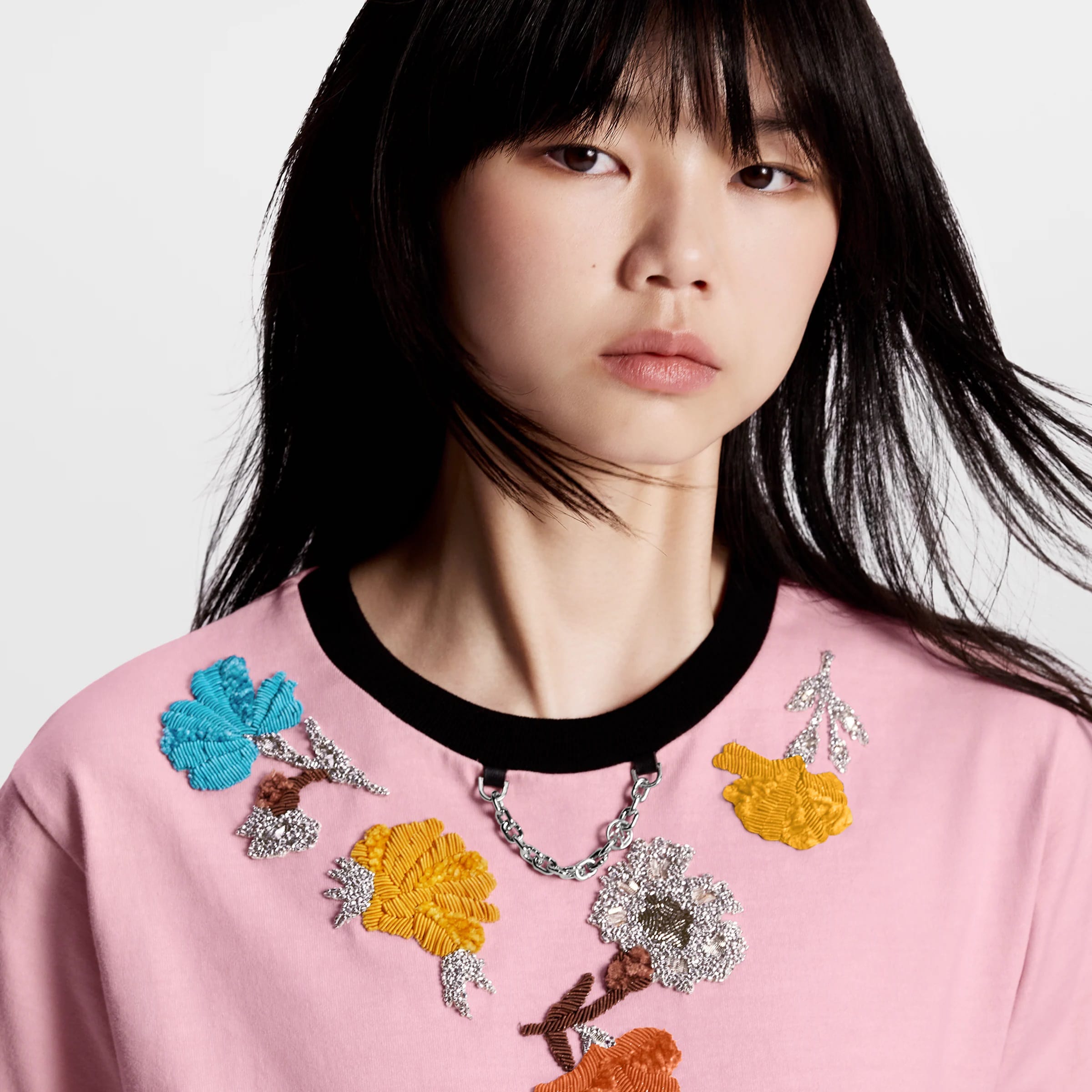 ÁO THUN LV NỮ LOUIS VUITTON EMBROIDERED CARNATION T-SHIRT 2