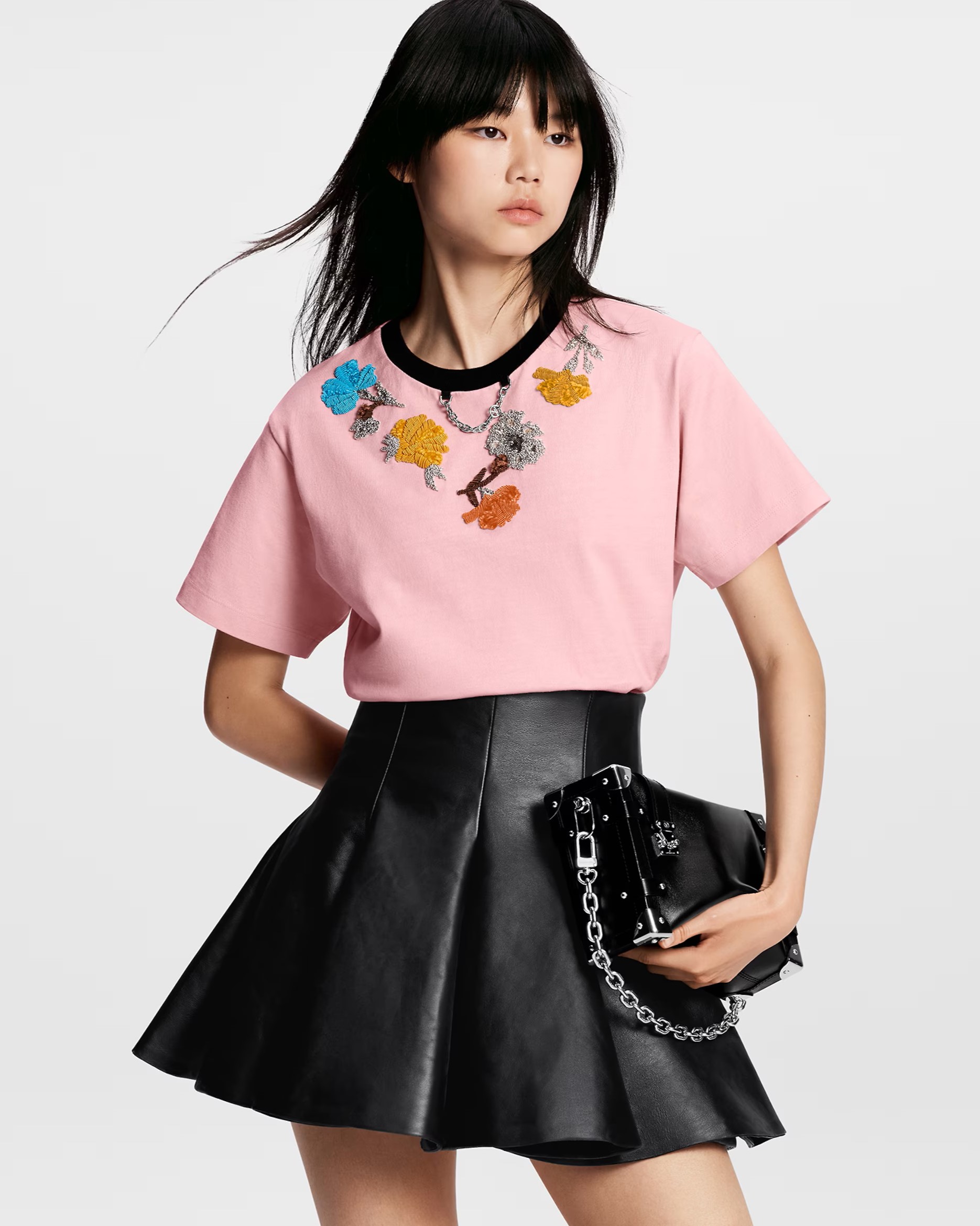 ÁO THUN LV NỮ LOUIS VUITTON EMBROIDERED CARNATION T-SHIRT 5