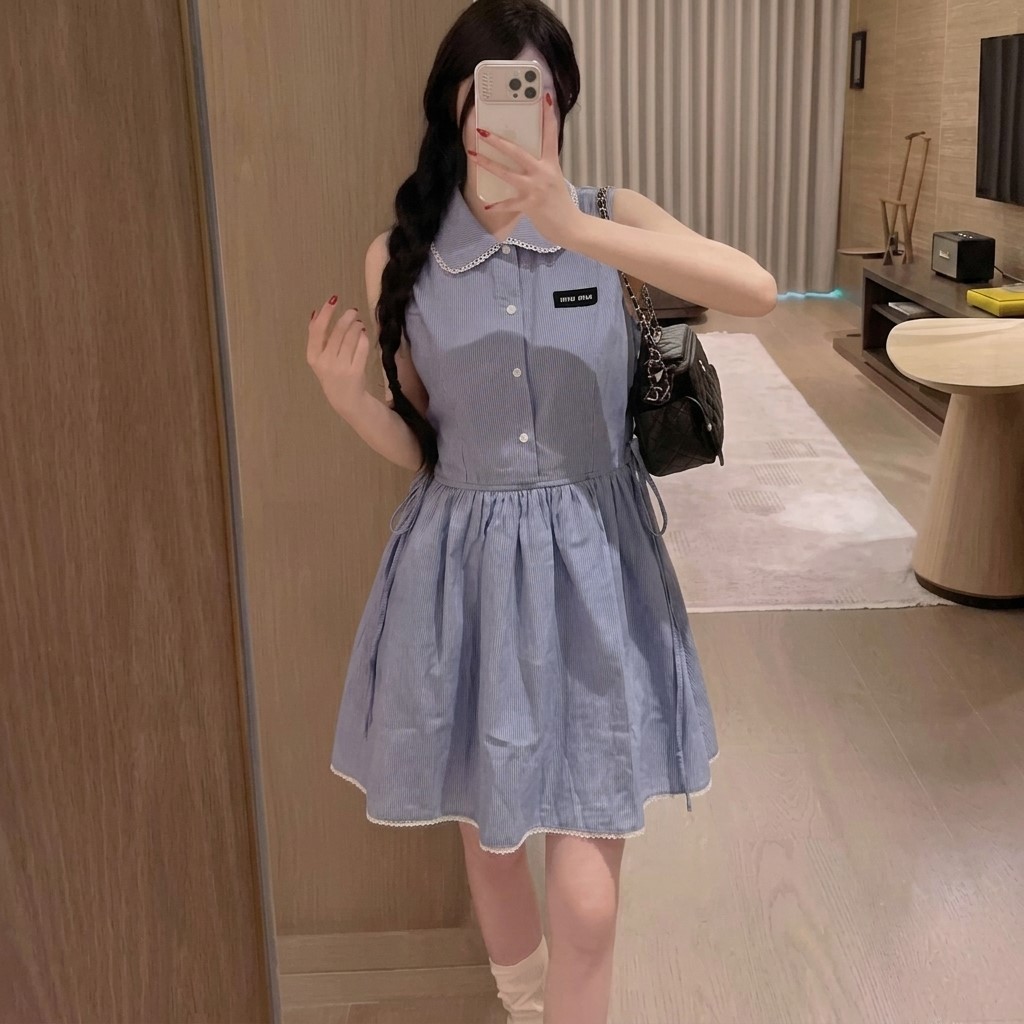 Áo đầm xòe sát nách xanh dương và trắng Miu Miu 6