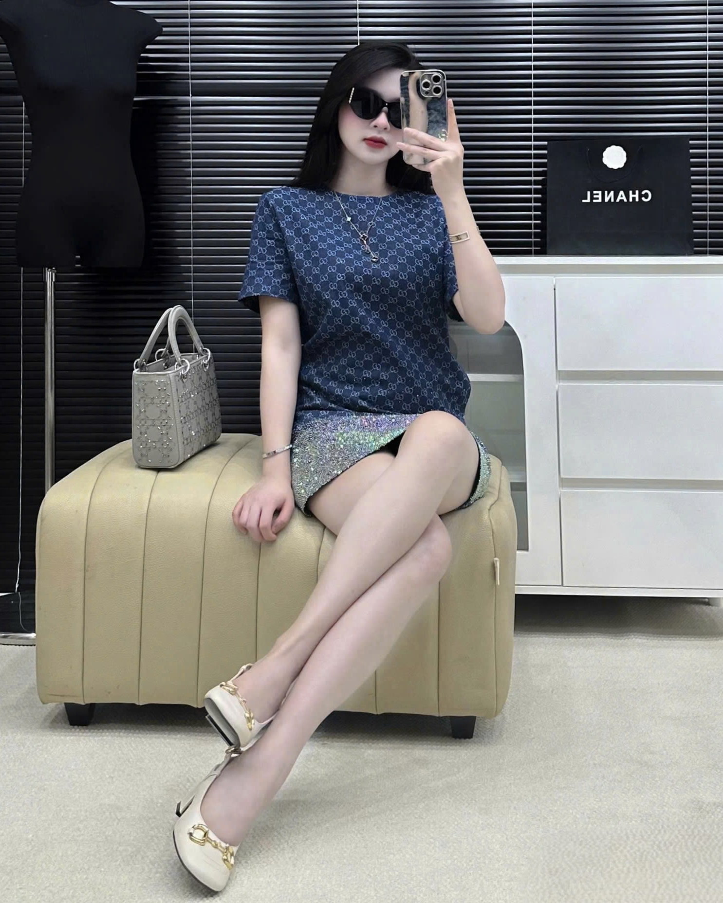 Áo đầm nữ gucci đính đá xanh dương 1