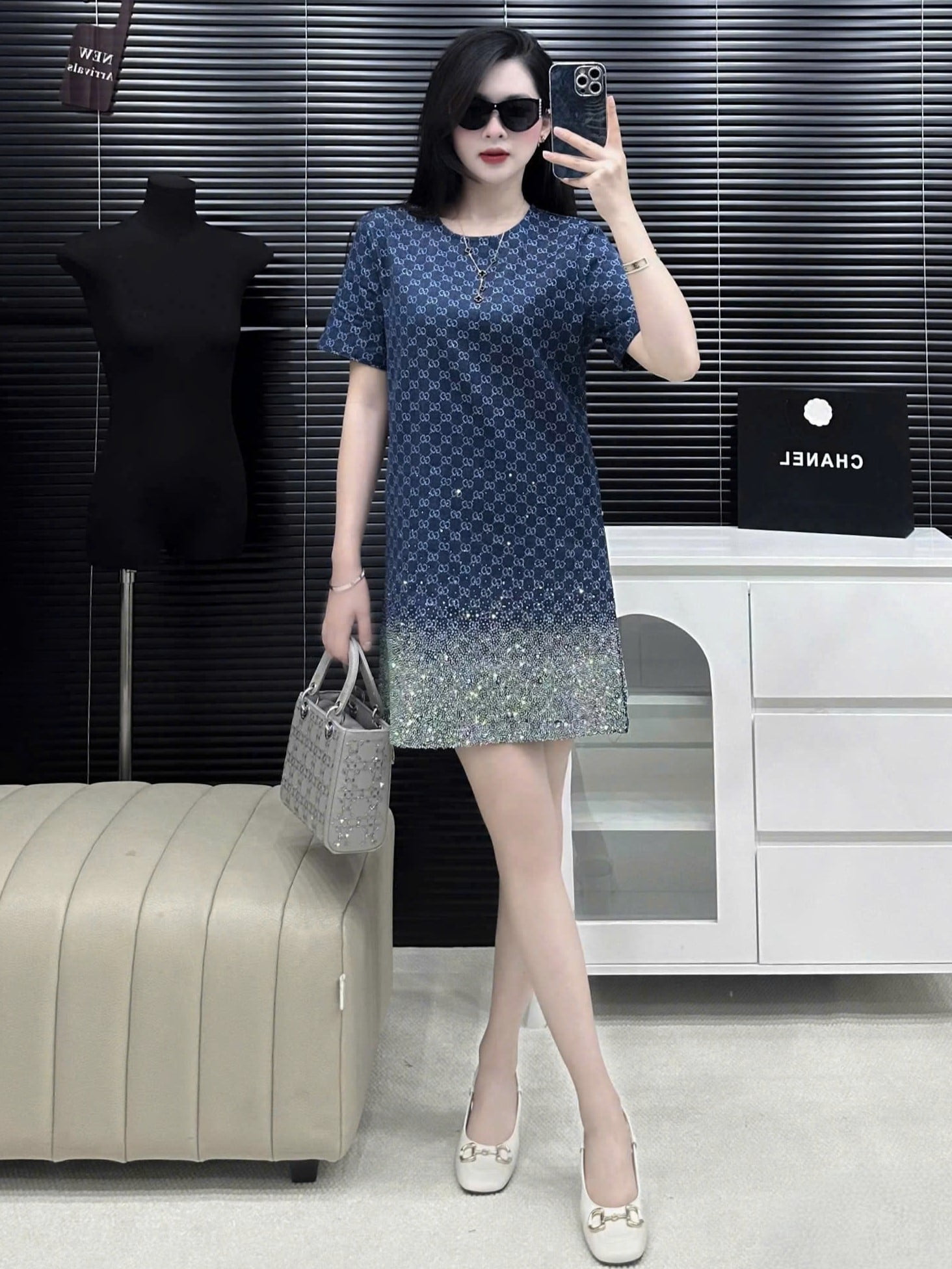Áo đầm nữ gucci đính đá xanh dương 4