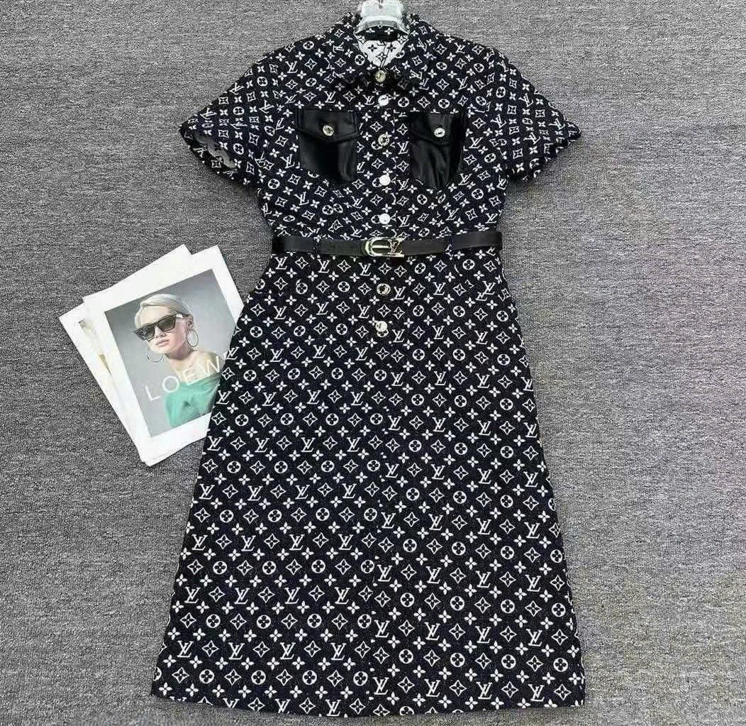 Áo đầm nữ LV cổ polo đen họa tiết trắng 6
