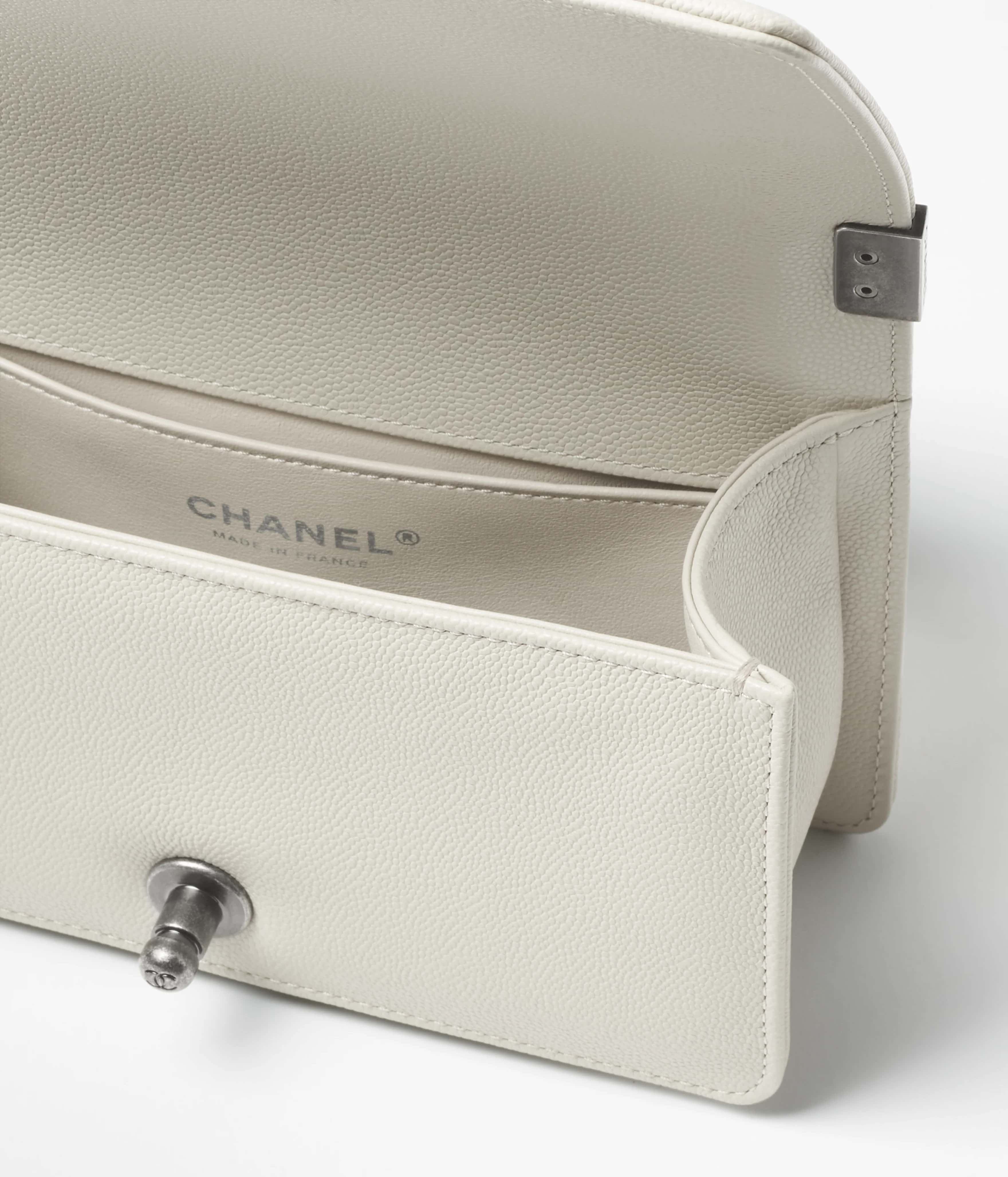 Túi xách Chanel Small Boy Shiny Grained Calfskin Ruthenium-Finish Metal Light Gray 3
