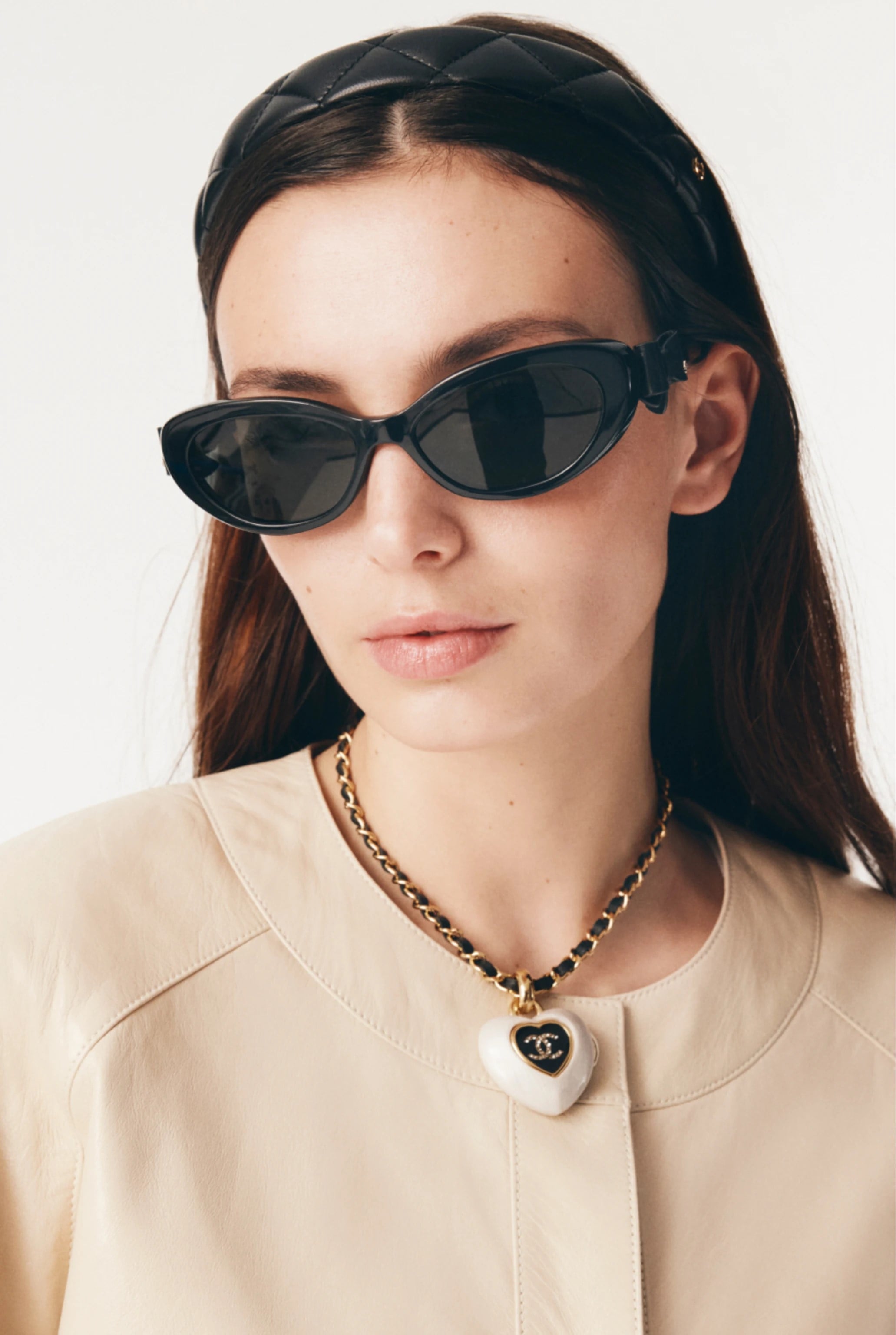 Mắt kính Chanel Cat Eye Sunglasses Acetate 9181 9