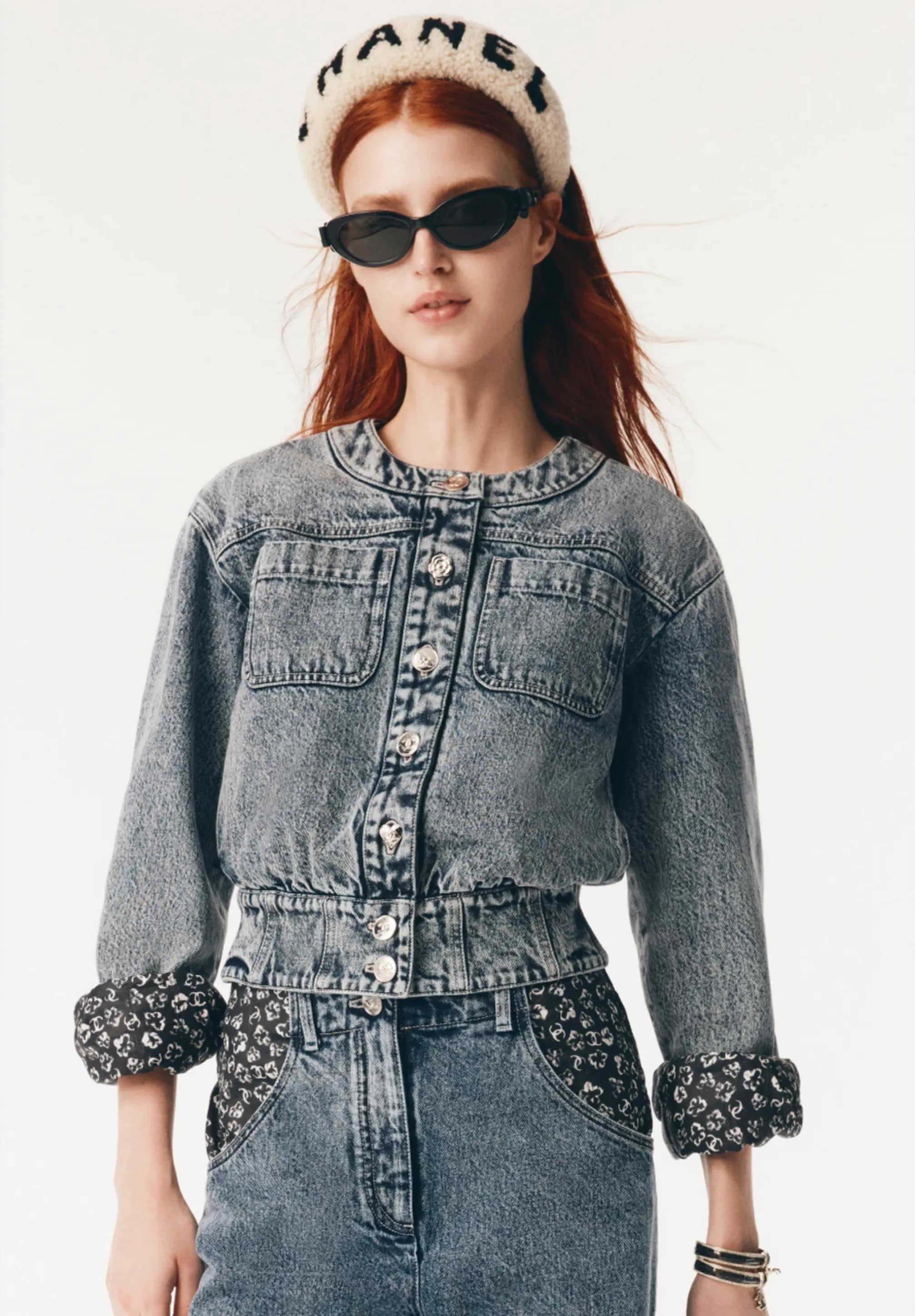 Mắt kính Chanel Cat Eye Sunglasses Acetate 9181 10