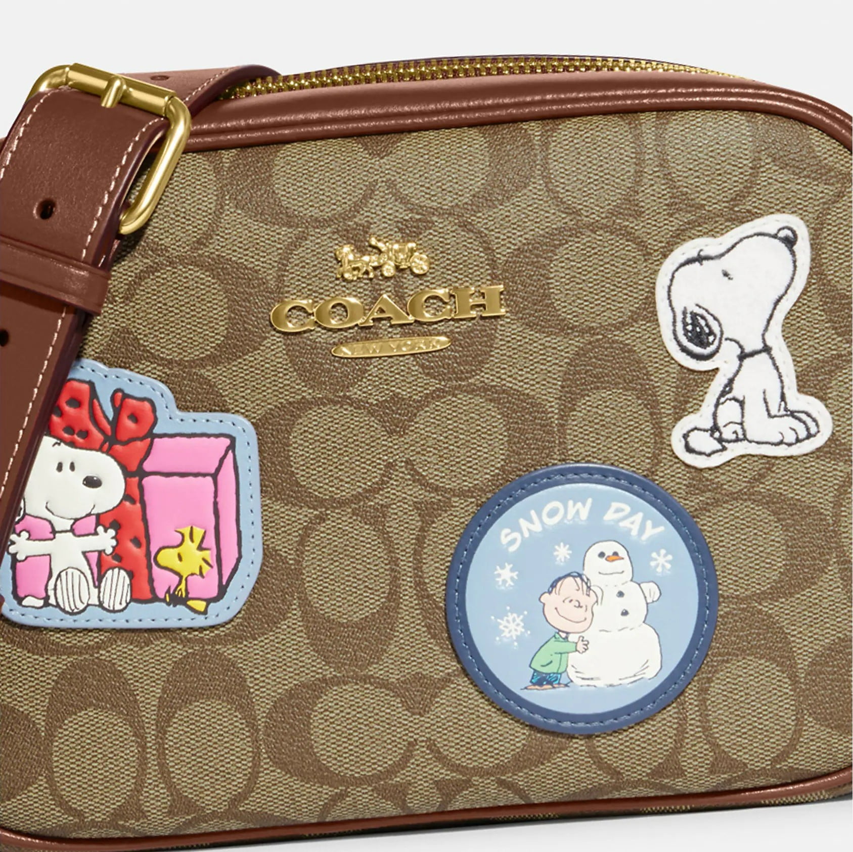 Túi đeo chéo Coach X Peanuts Jamie Camera Bag In Signature Canvas With  Patches