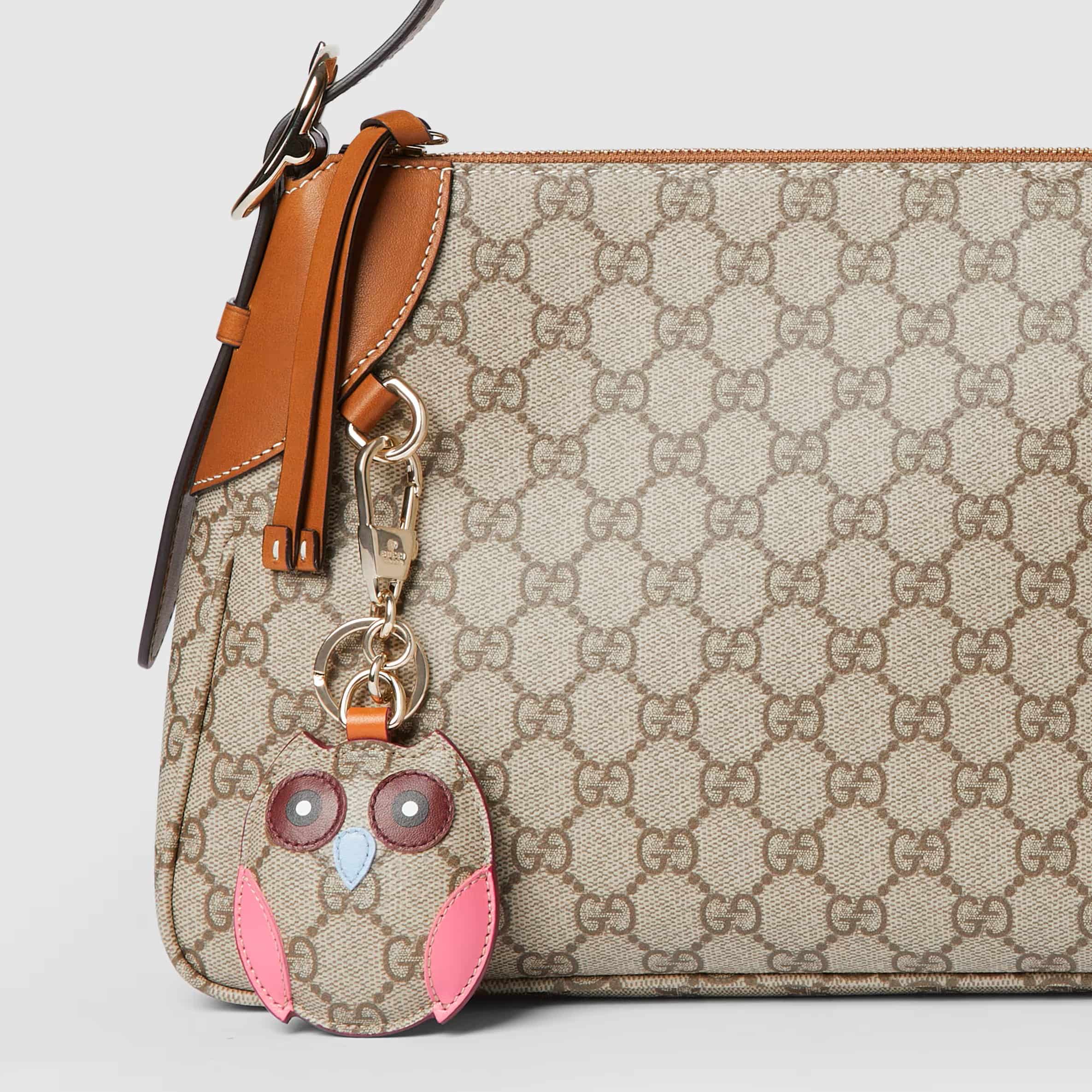 Móc khóa Gucci Owl-Shaped Beige and Dark Brown New GG Monogram Canvas Bag Charm 5