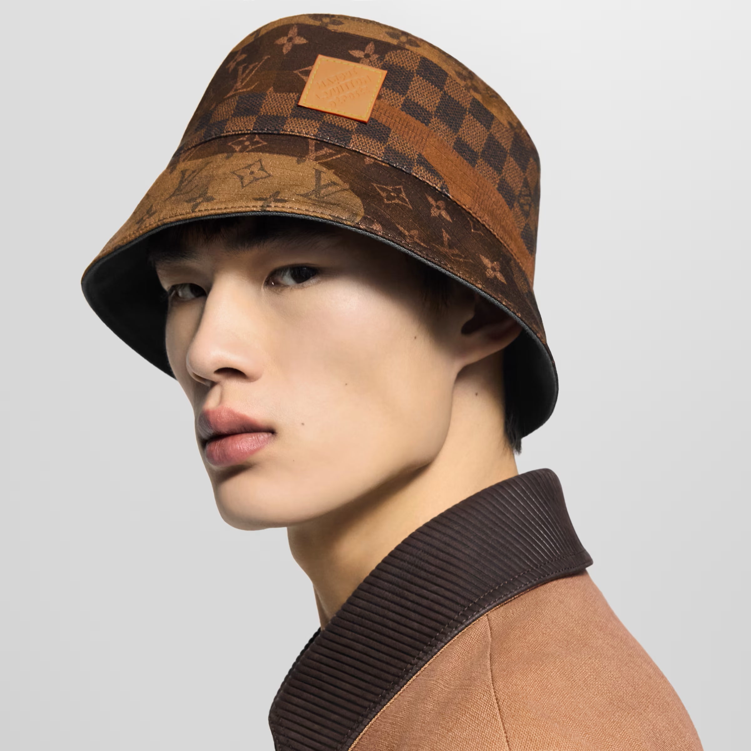 Nón LV Louis Vuitton Monogram Landscape Reversible Bucket Hat 5