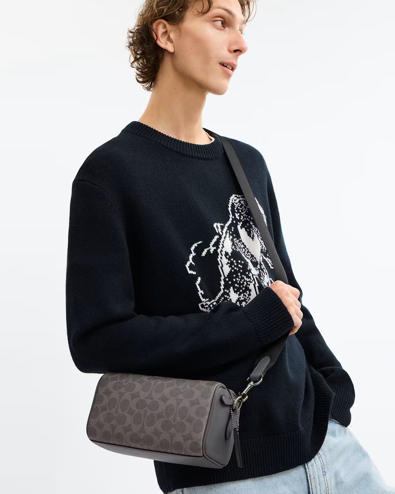 Túi Coach Axle Crossbody Bag in Signature Canvas Gray Charcoal CV762 4